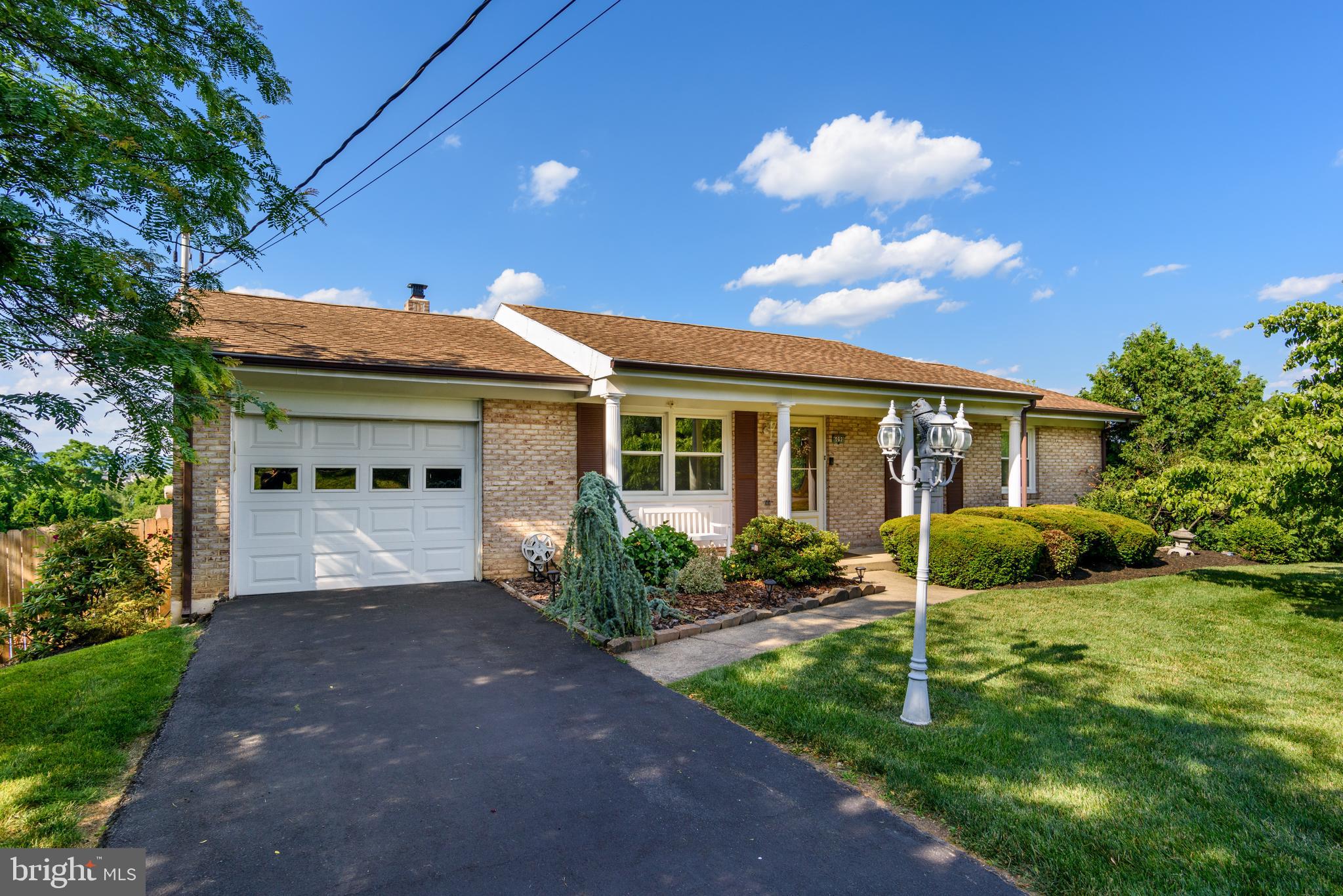 LOWER PAXTON - Residential