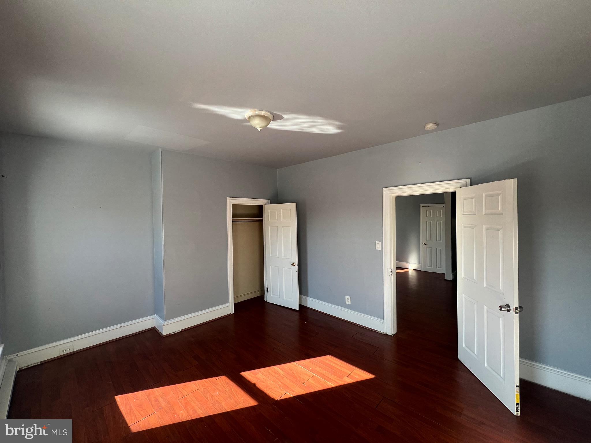 FRANKFORD - Residential Lease