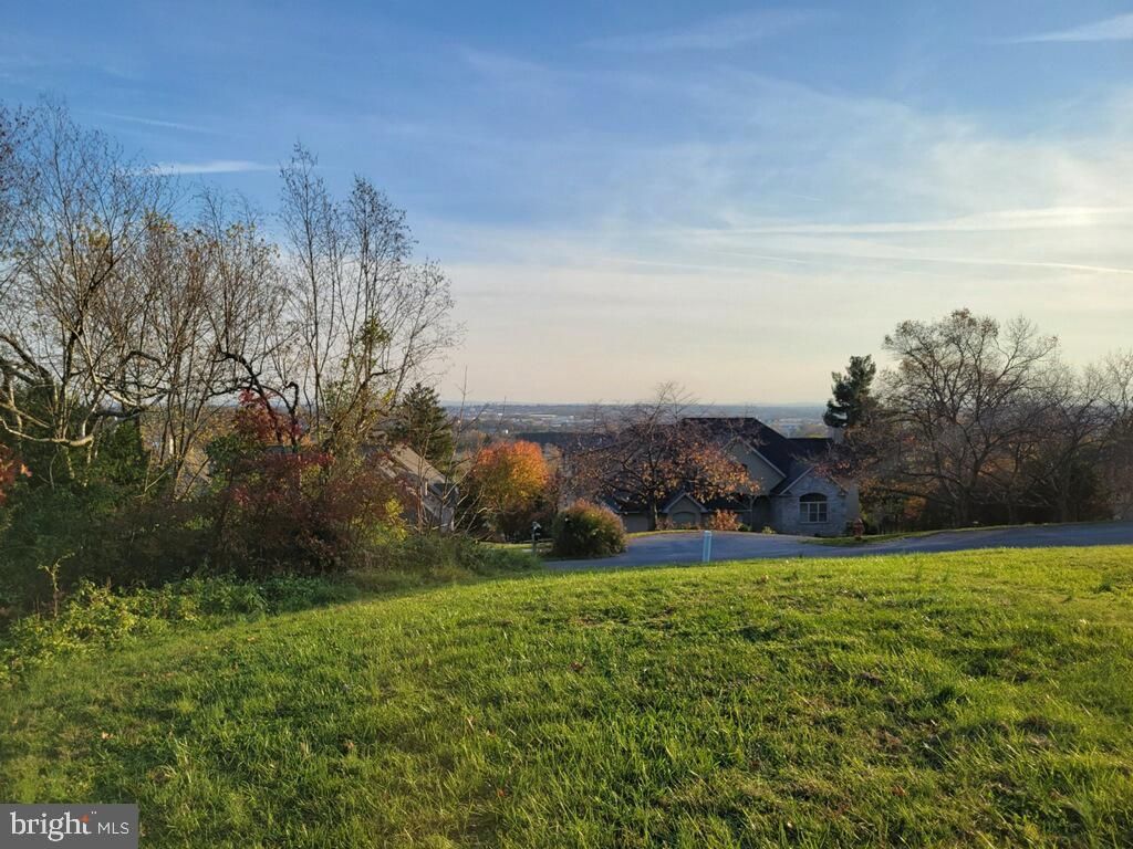 Photo of 327 Blossom Hill Drive, Lancaster, PA 17601 (MLS # PALA2038832)
