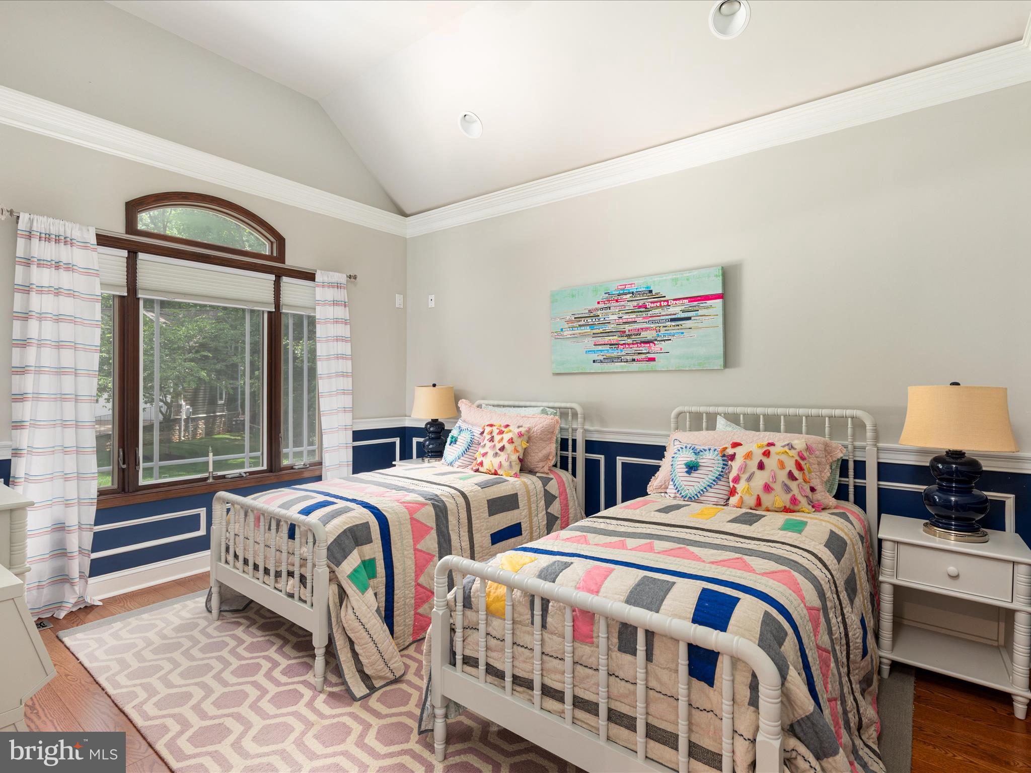 SUNRISE BAY - Residential