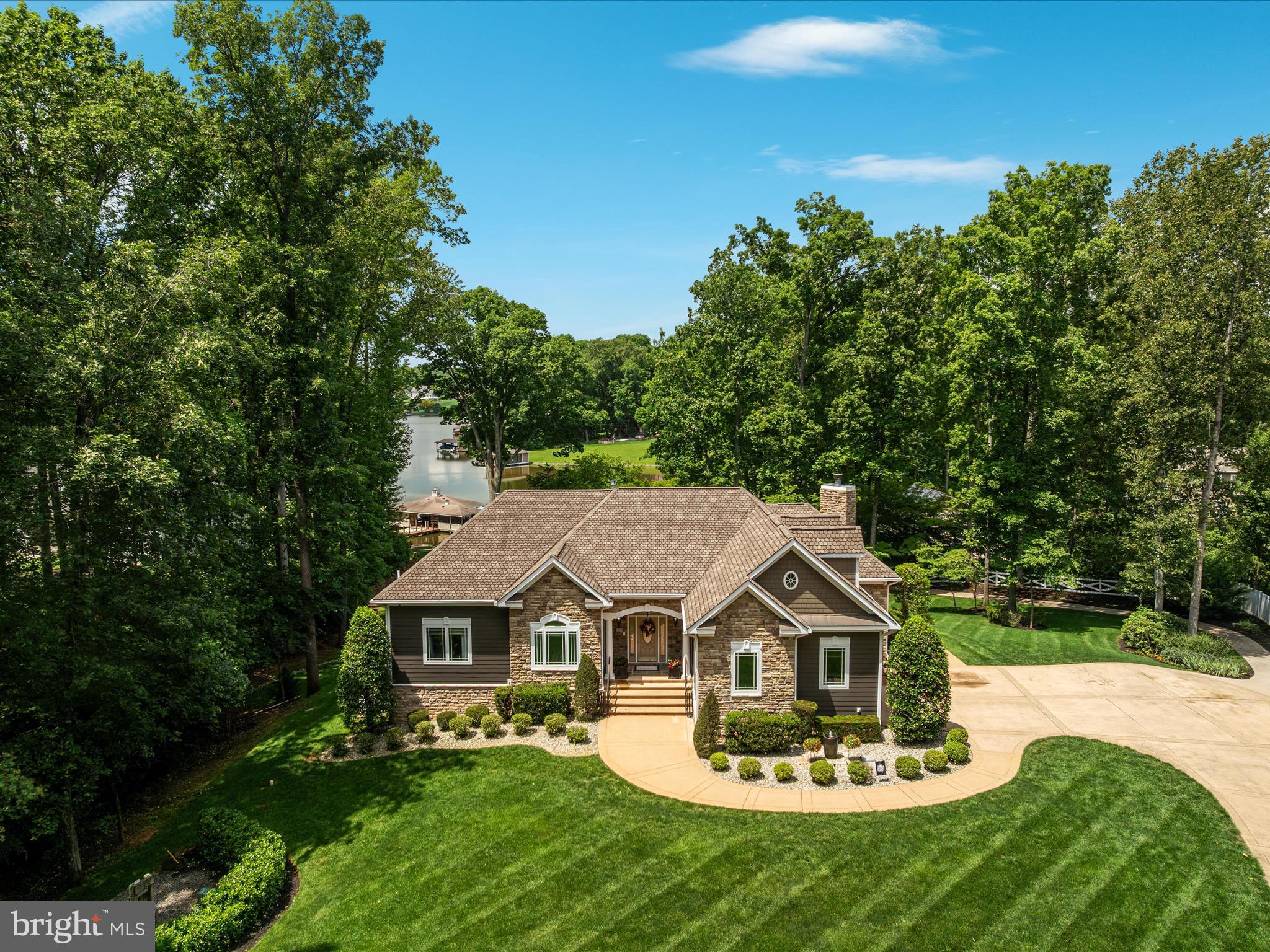 6723 WATER VIEW LANE