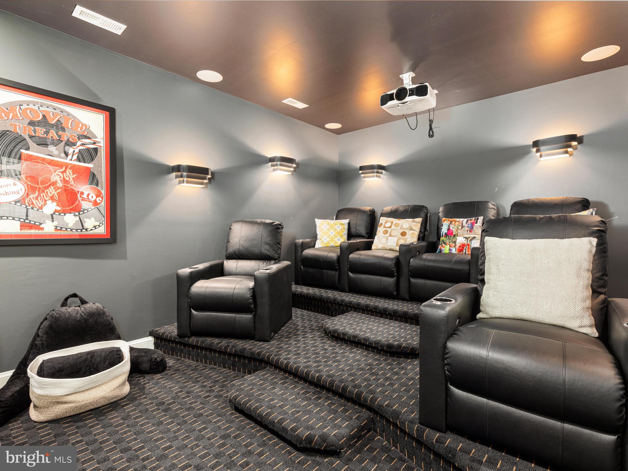 SUNRISE BAY - Residential