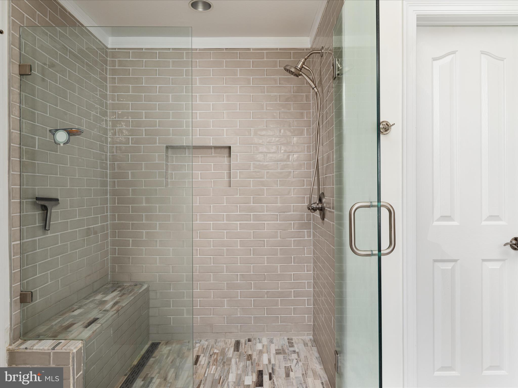 SUNRISE BAY - Residential