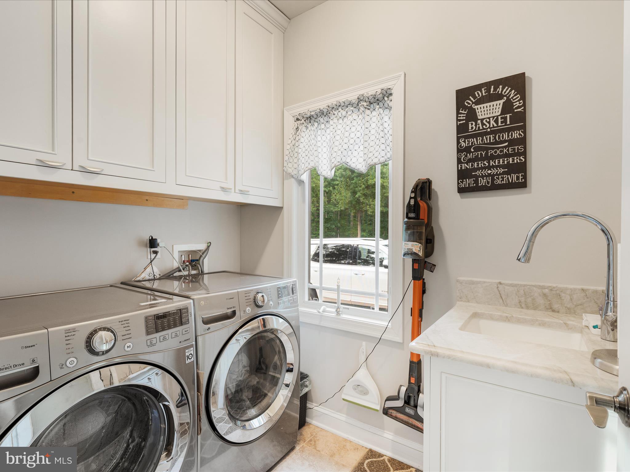 SUNRISE BAY - Residential