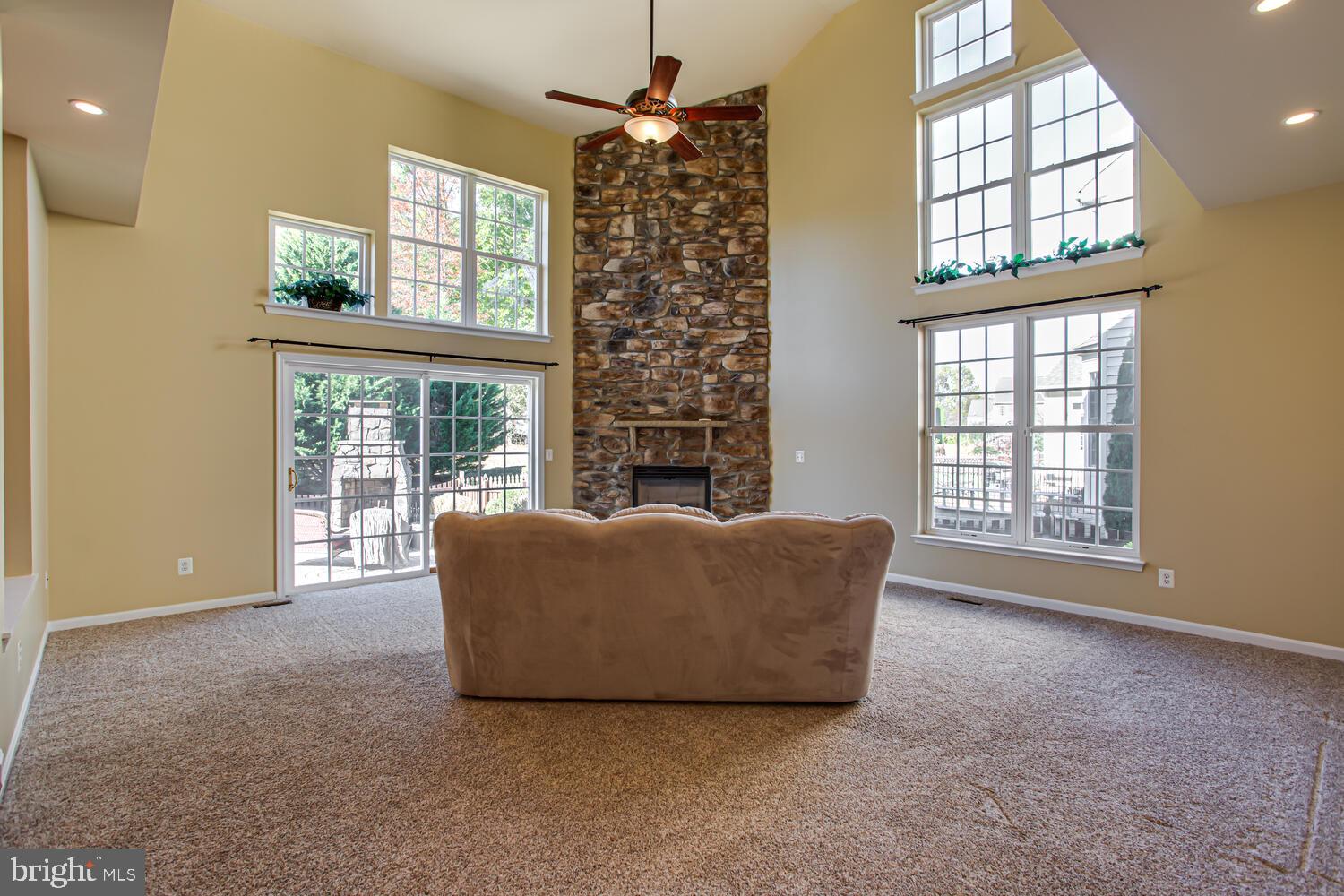 PARKWAY WEST - Residential