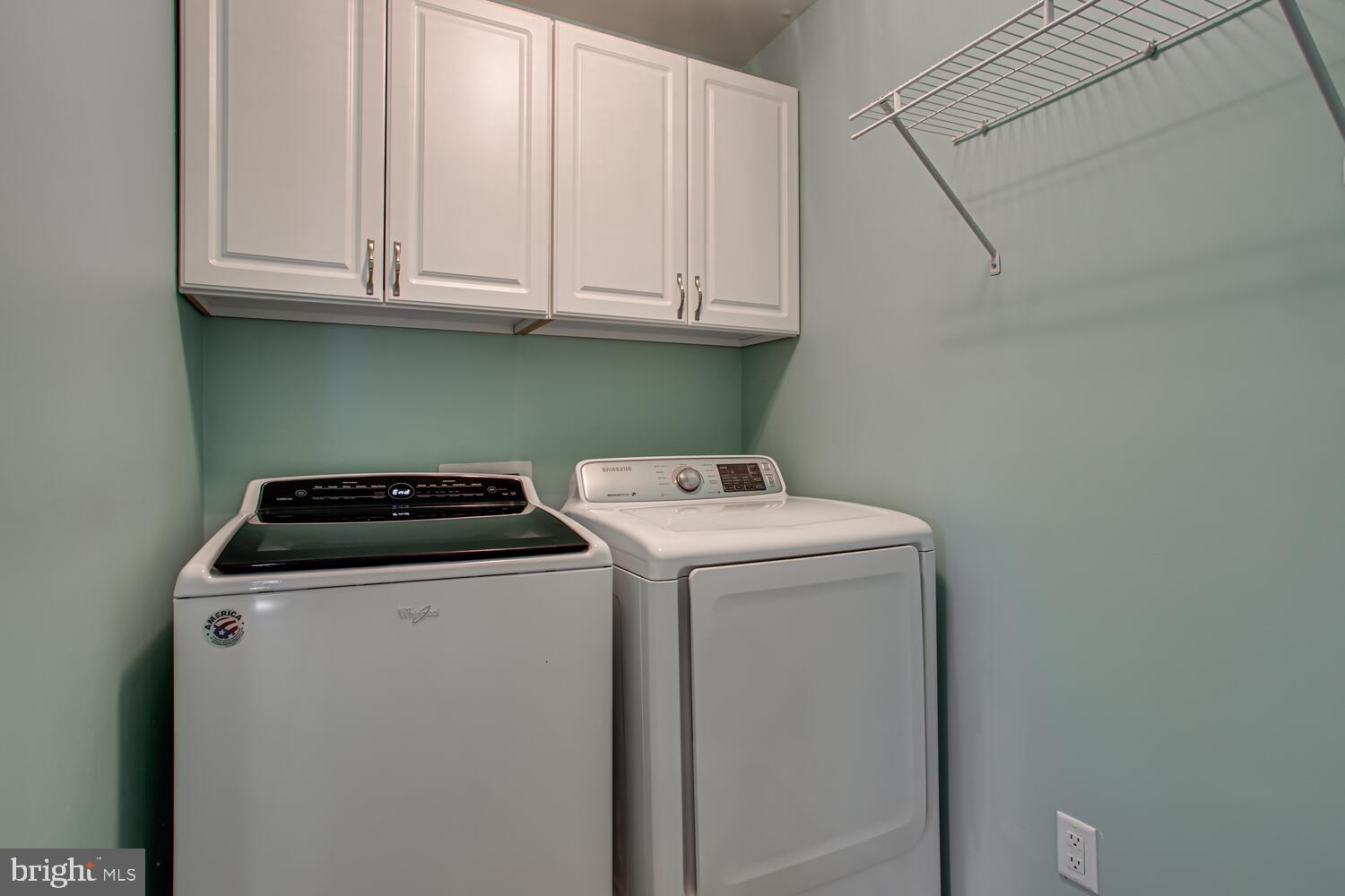 PARKWAY WEST - Residential