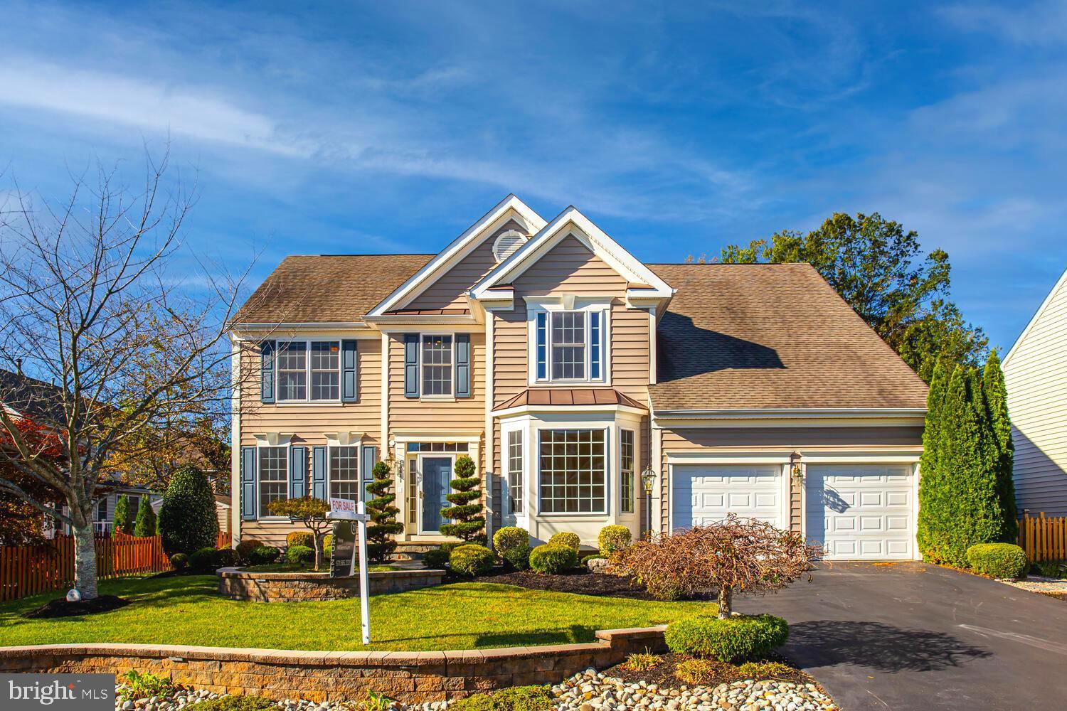 PARKWAY WEST - Residential