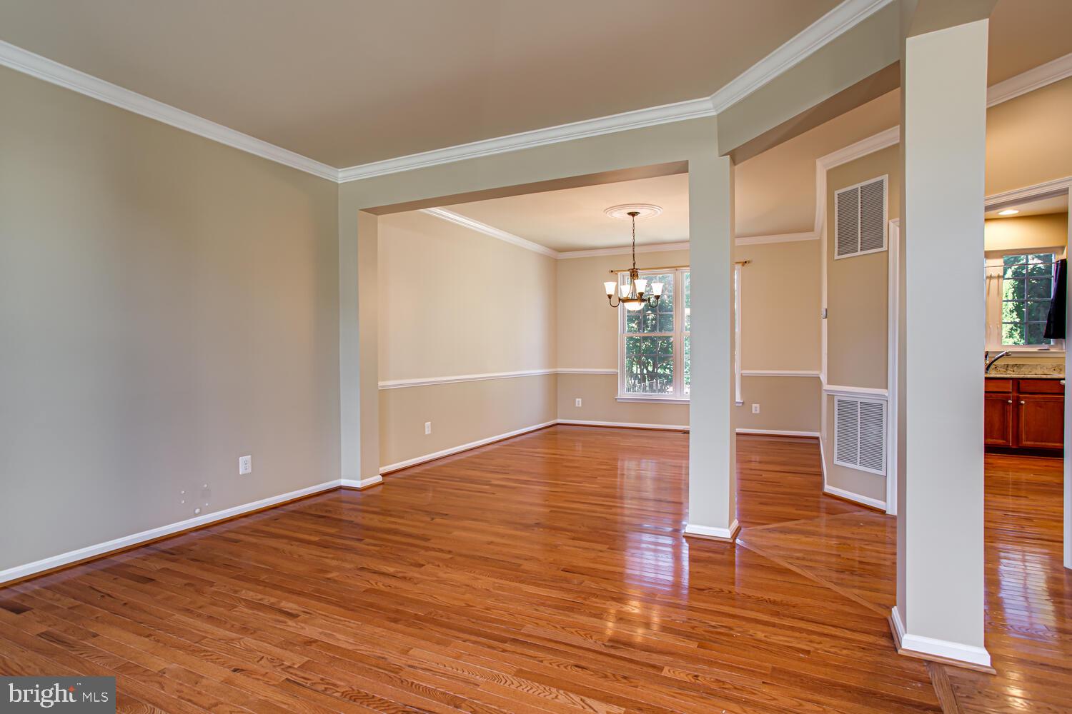 PARKWAY WEST - Residential