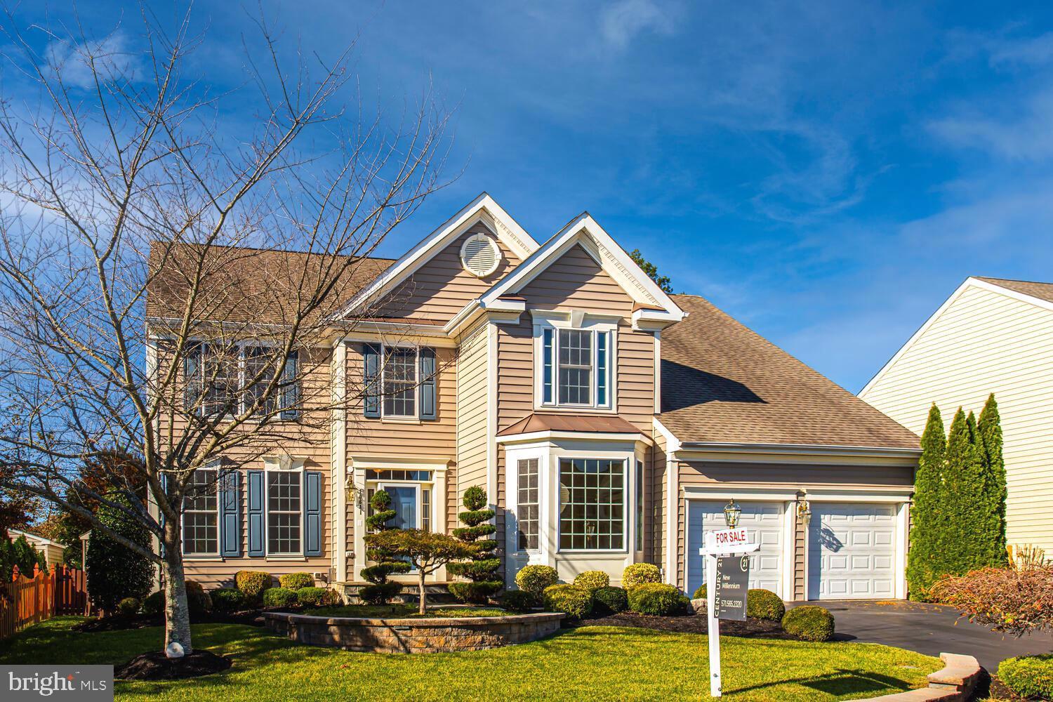 PARKWAY WEST - Residential