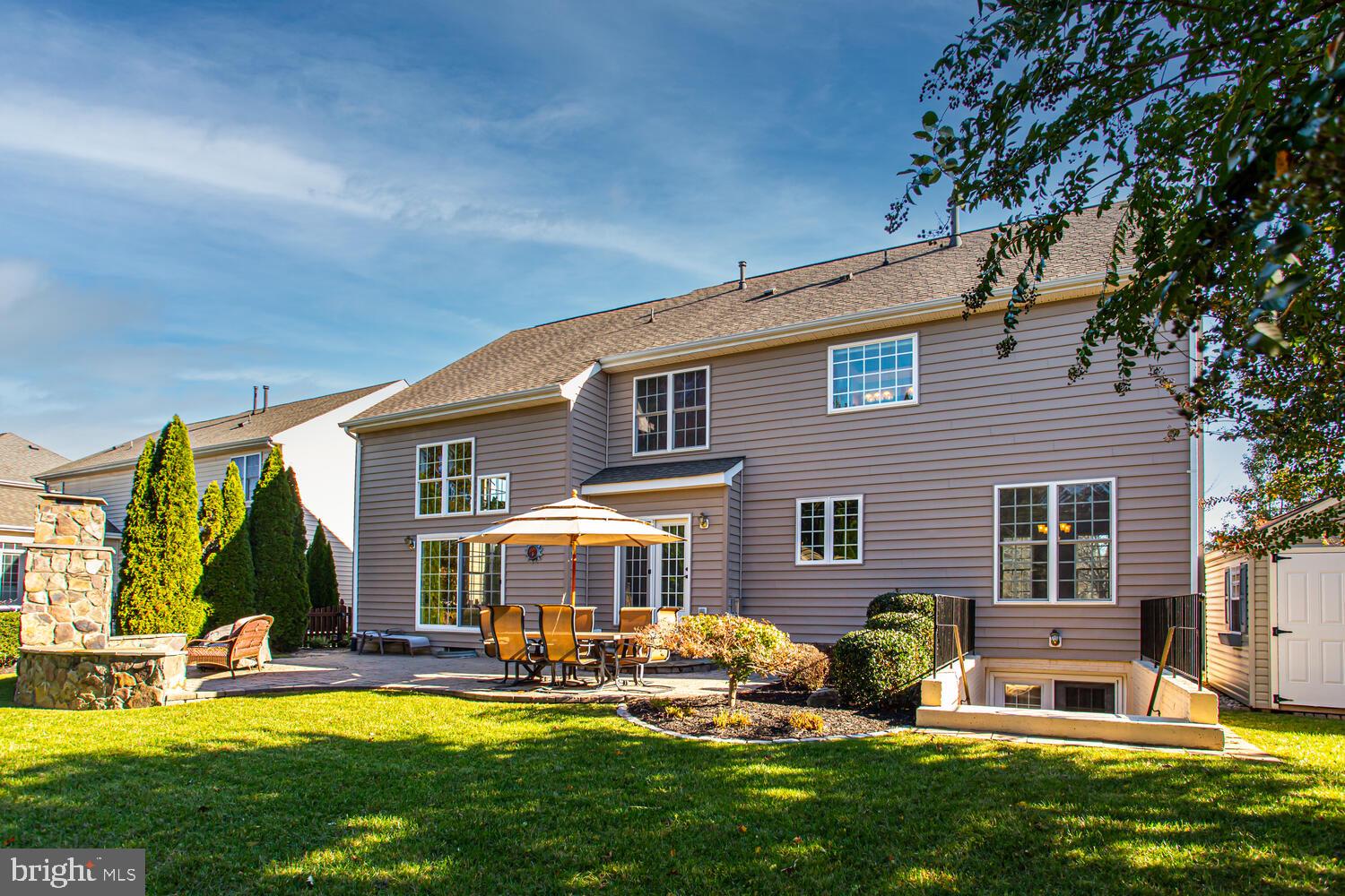 PARKWAY WEST - Residential