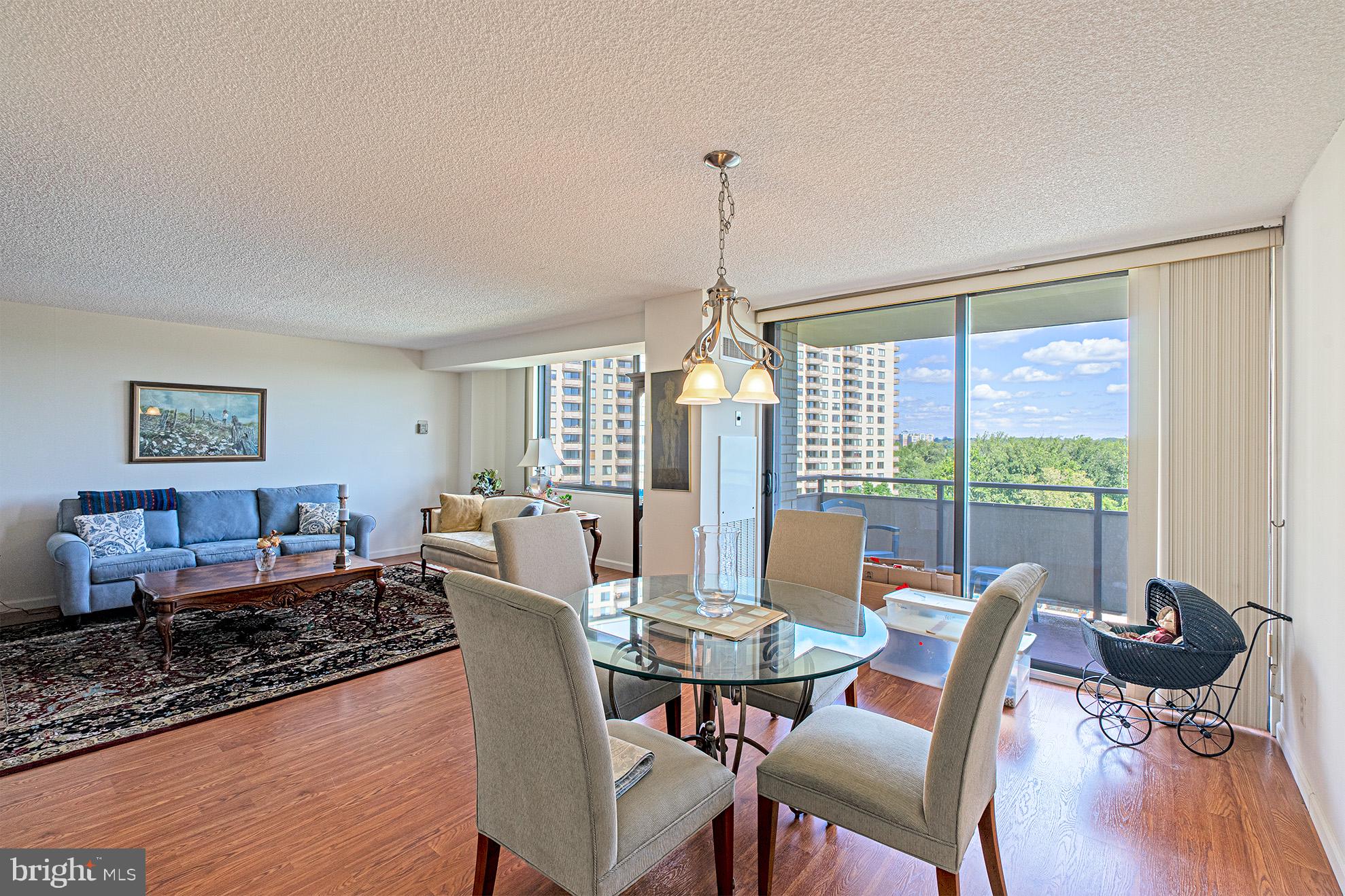 PROMENADE TOWERS - Residential Lease