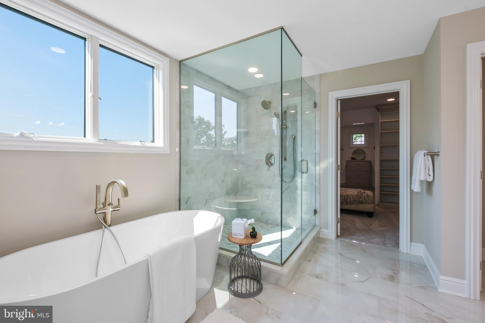 BRIARWOOD - Residential