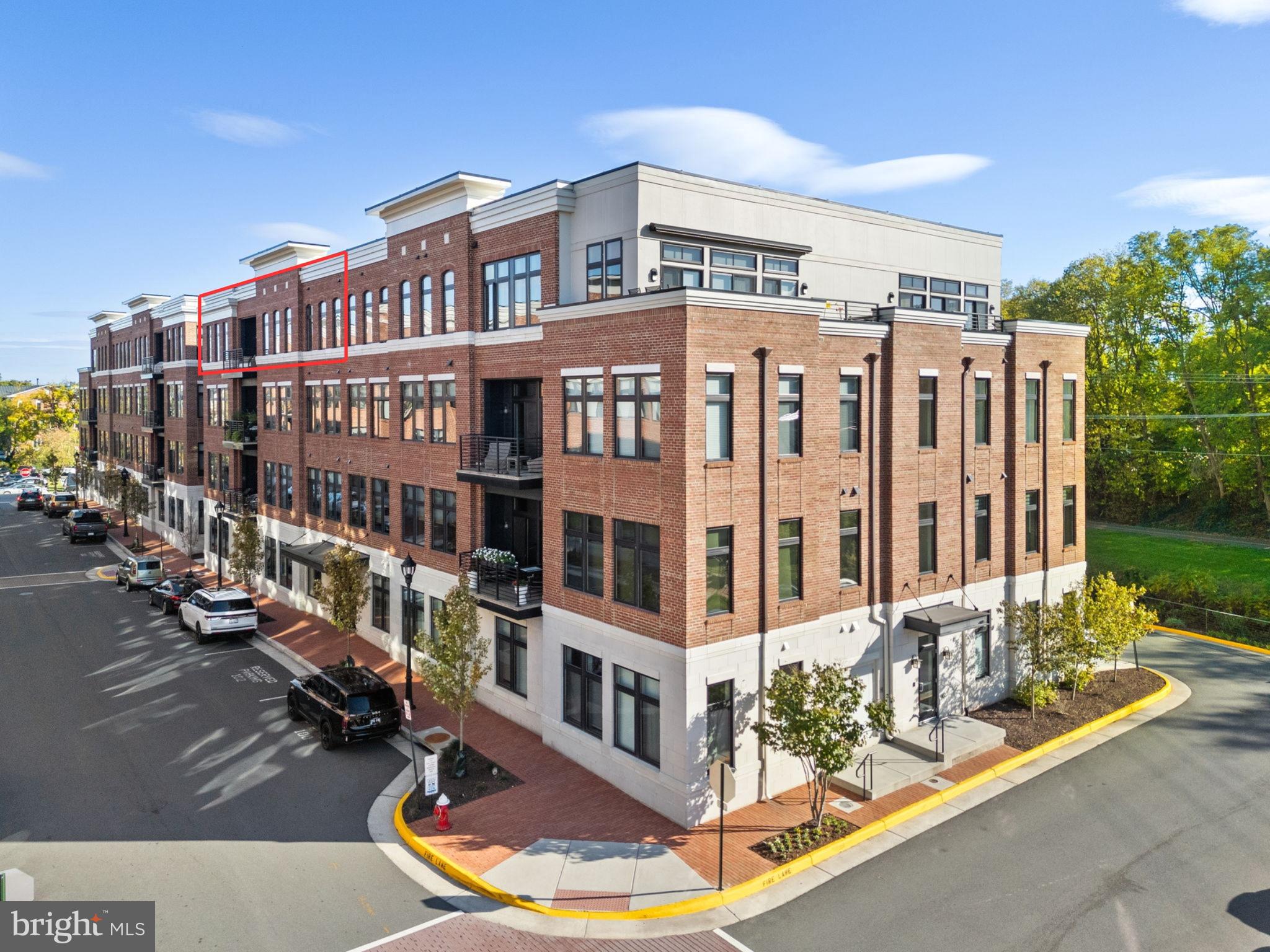 KING STREET STATION CONDO - Residential