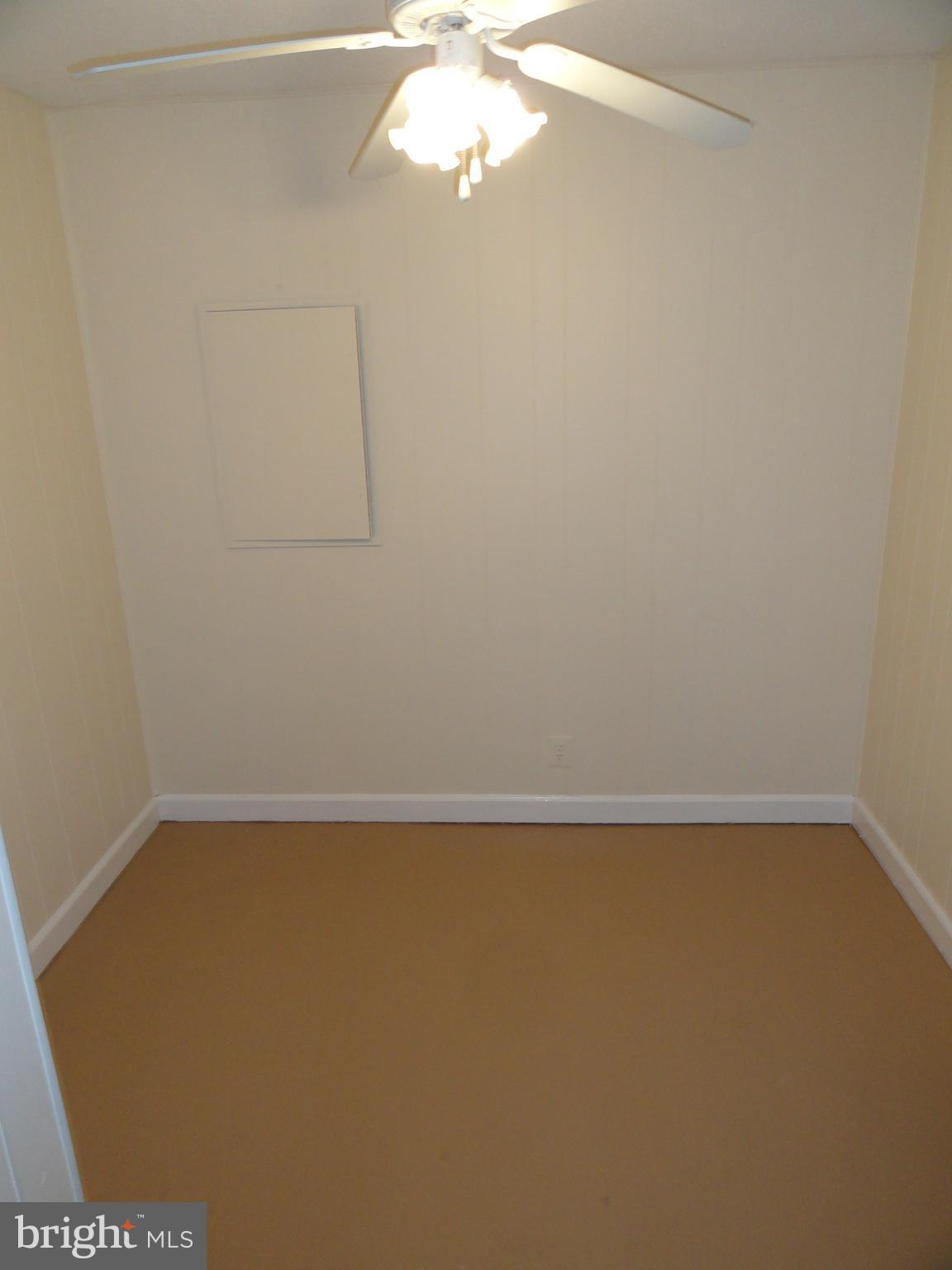 FAIRLINGTON VILLAGES - Residential Lease