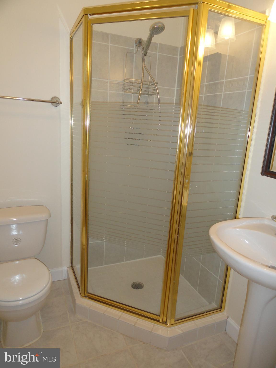 FAIRLINGTON VILLAGES - Residential Lease