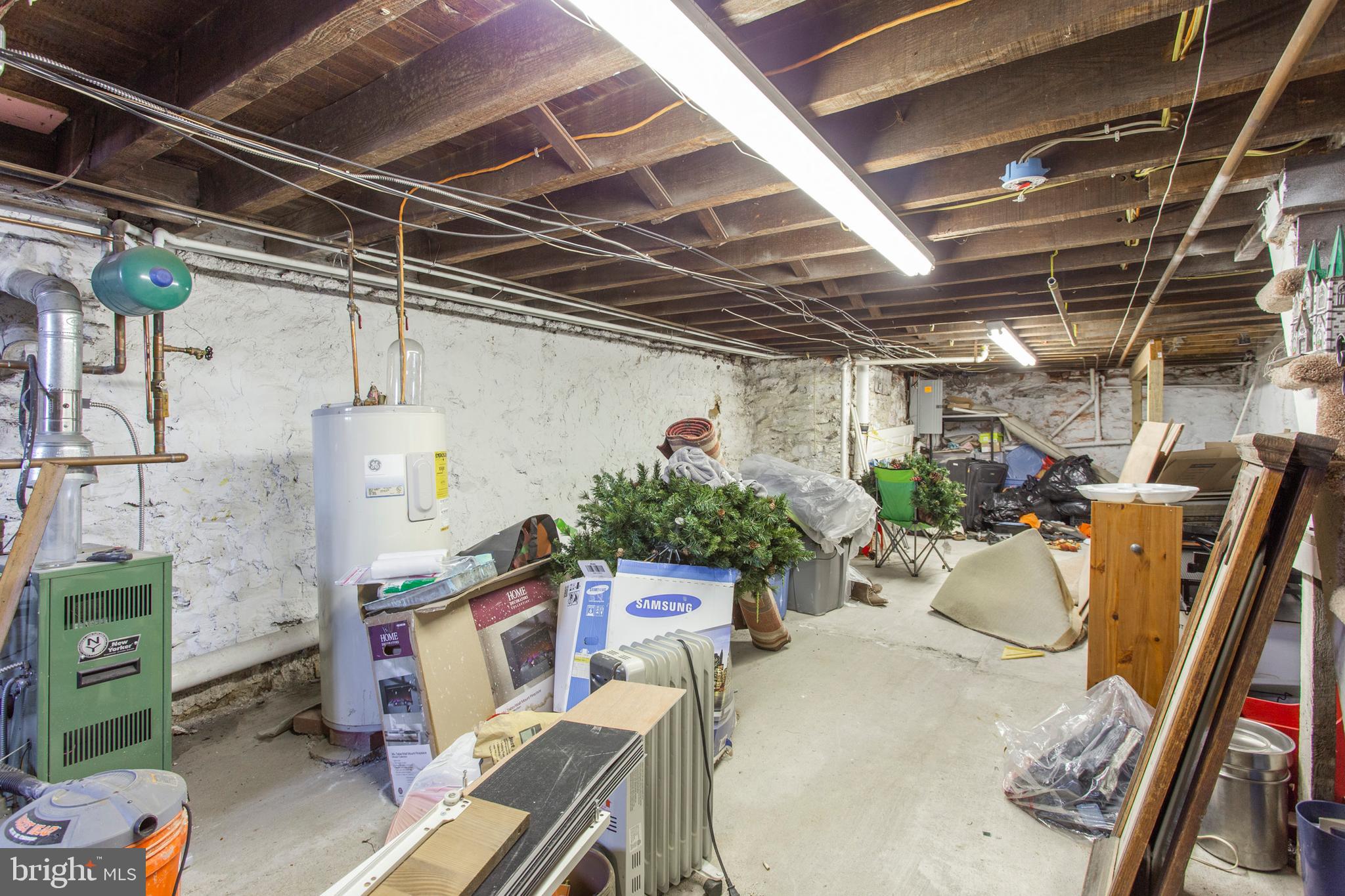 POINT BREEZE - Residential