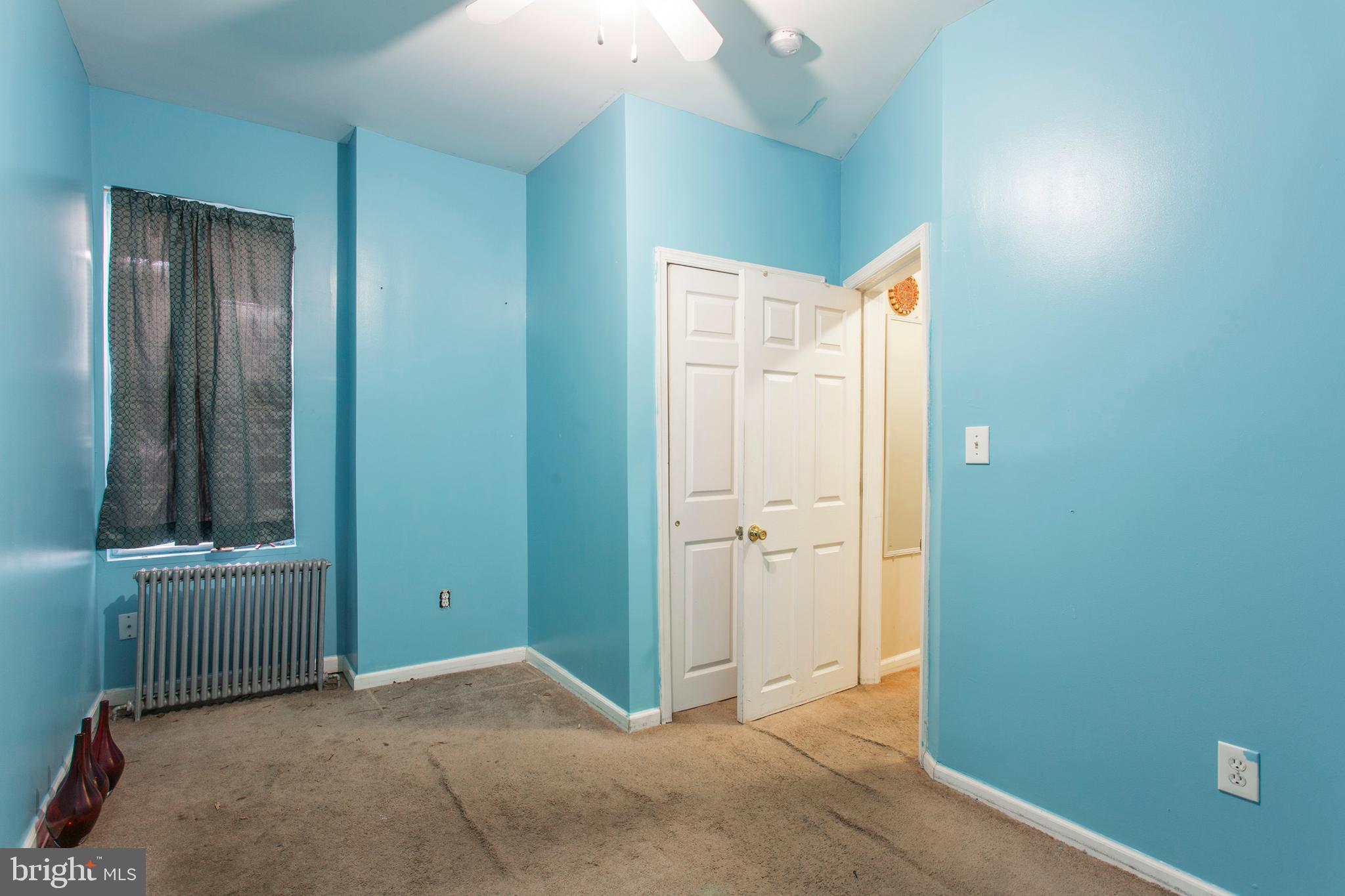 POINT BREEZE - Residential