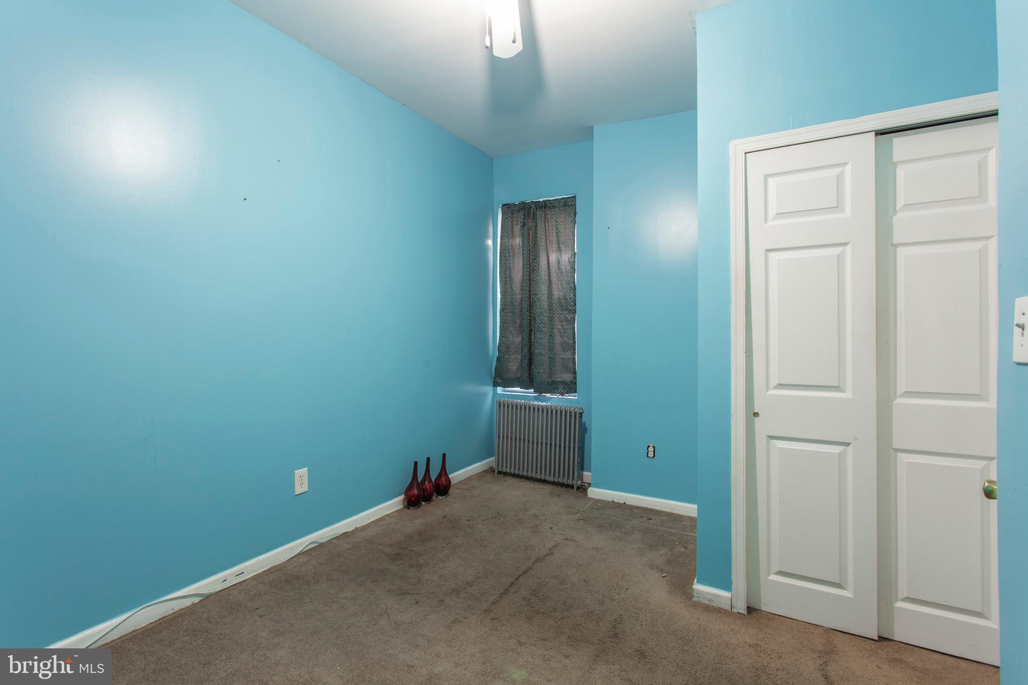 POINT BREEZE - Residential