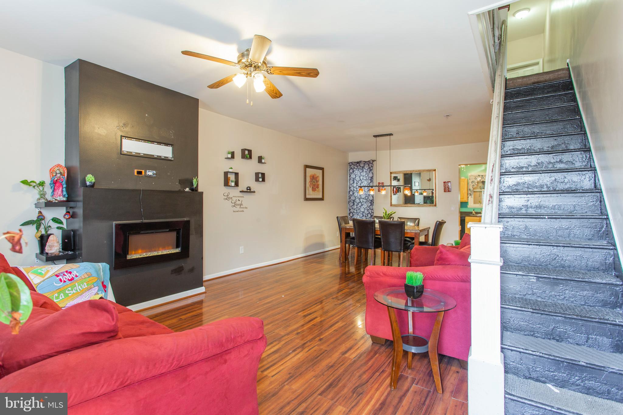 POINT BREEZE - Residential