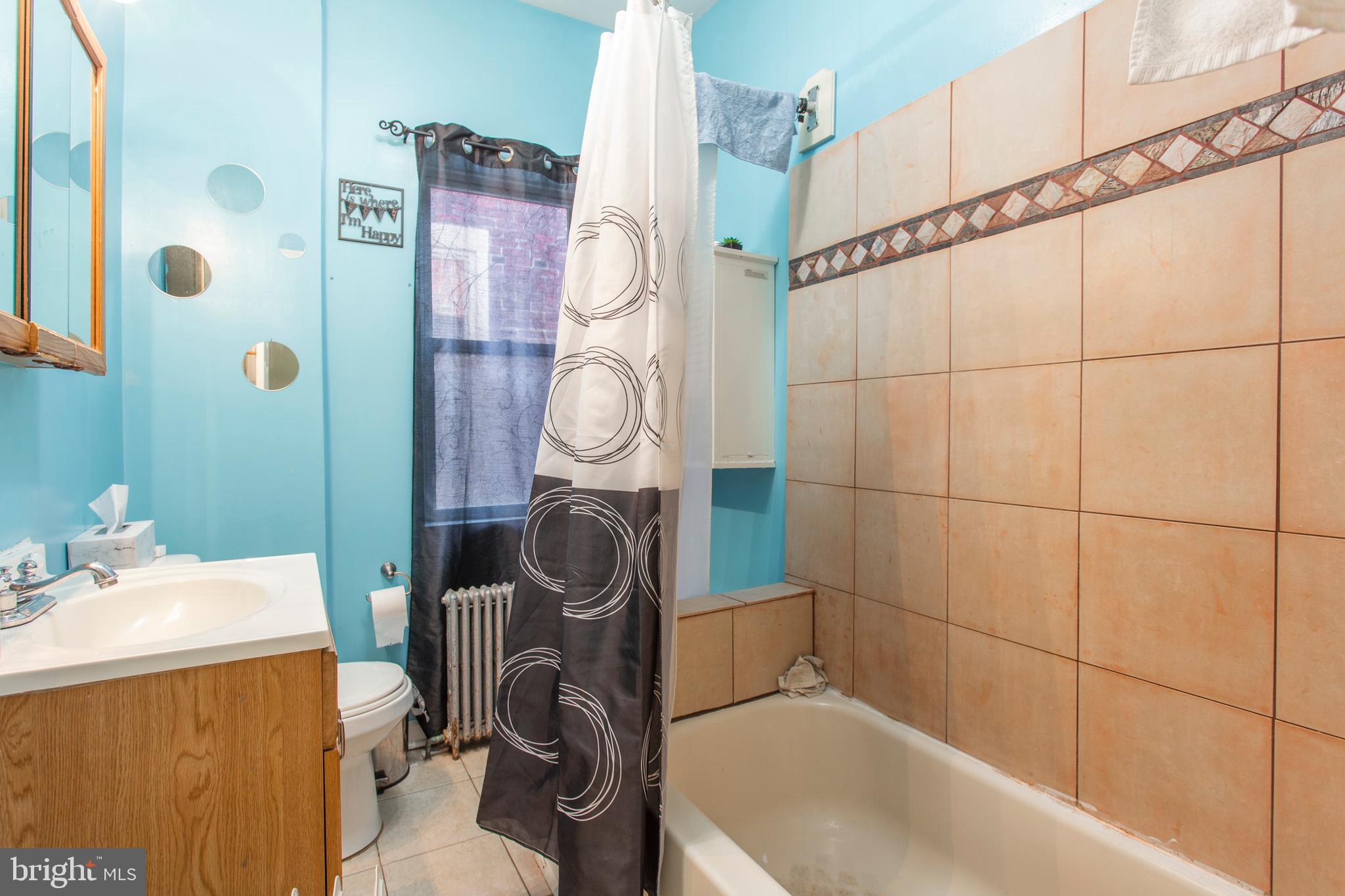 POINT BREEZE - Residential