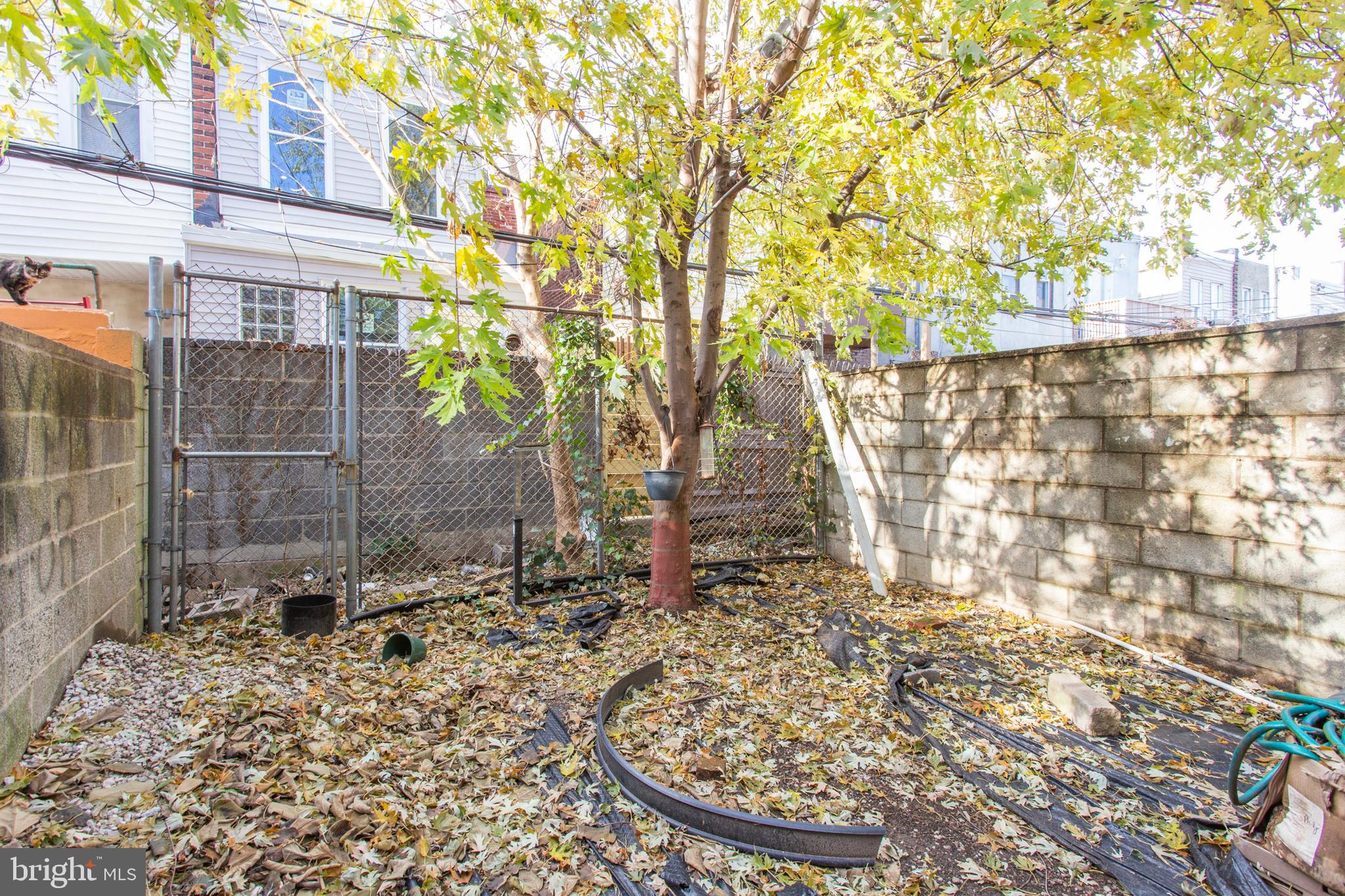 POINT BREEZE - Residential