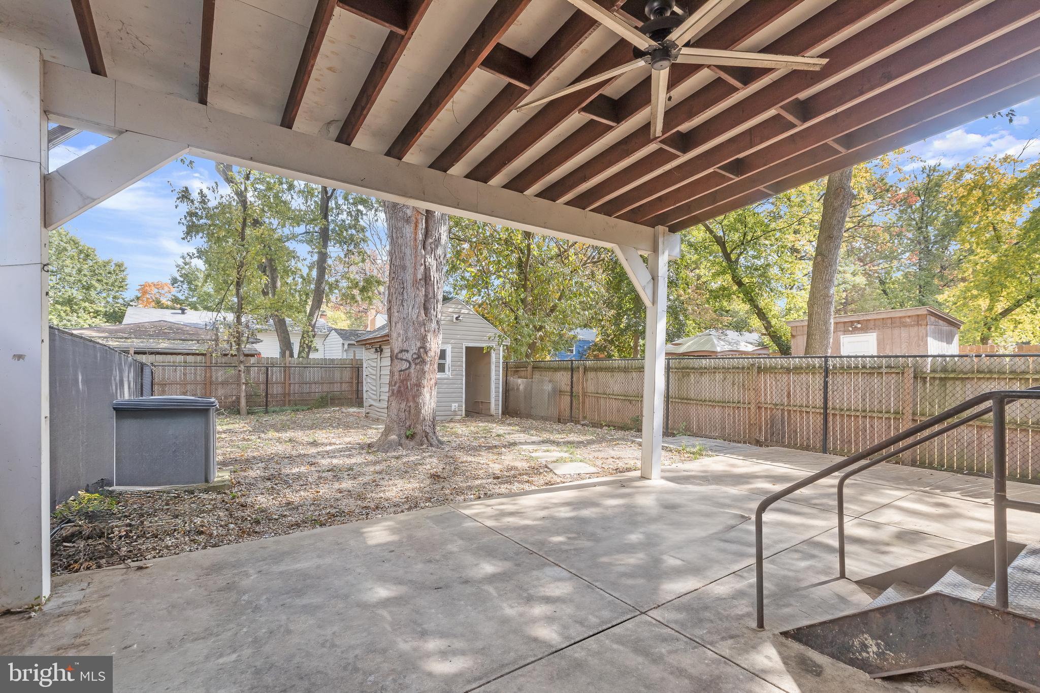 KENT VILLAGE - Residential