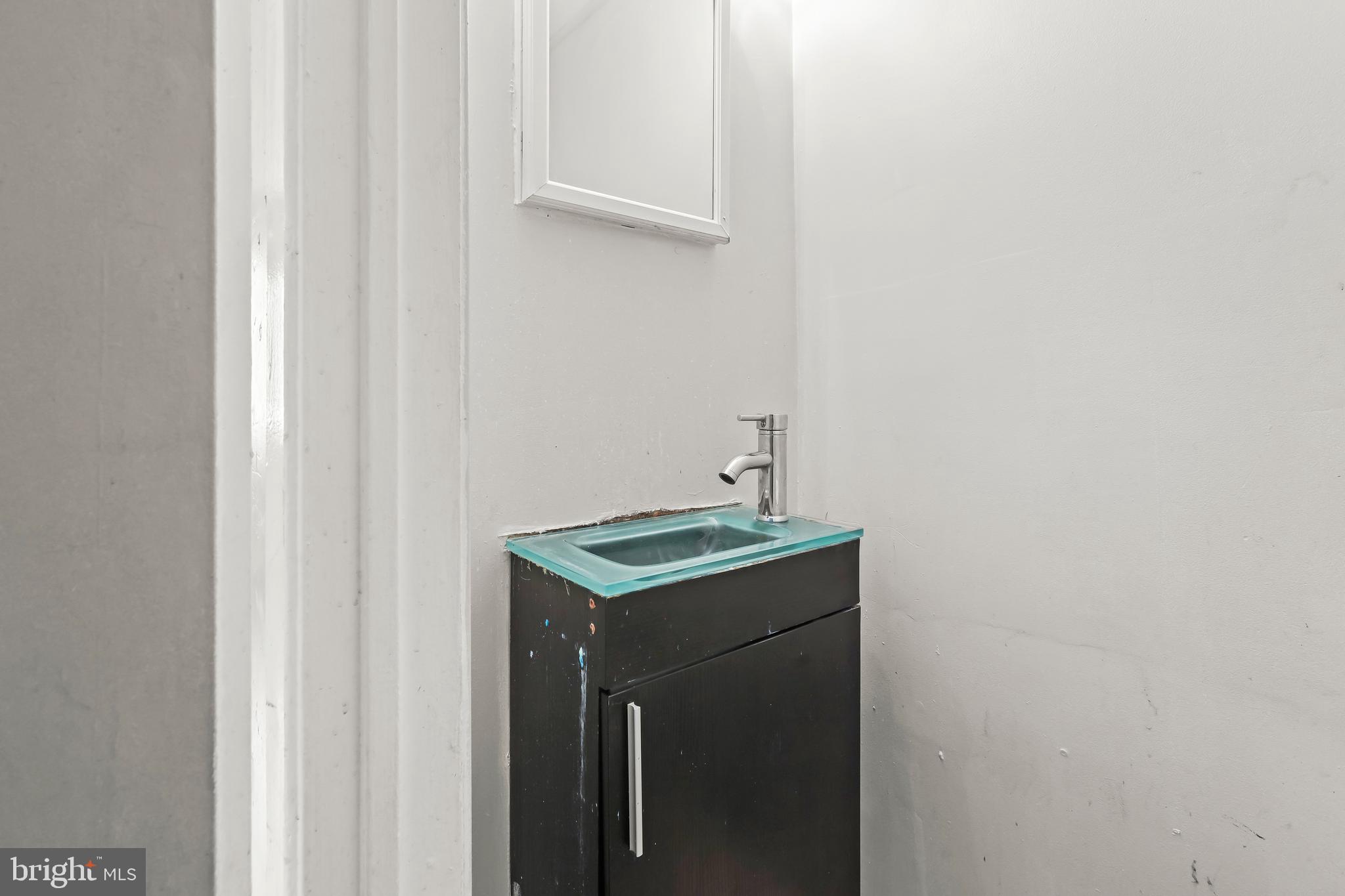 KENT VILLAGE - Residential