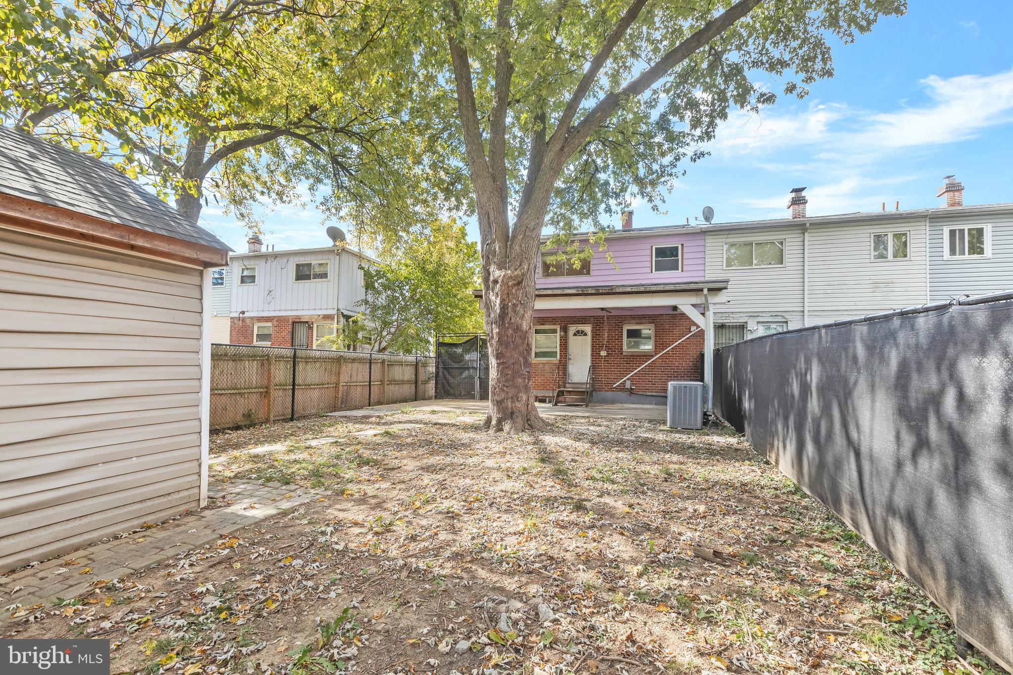 KENT VILLAGE - Residential