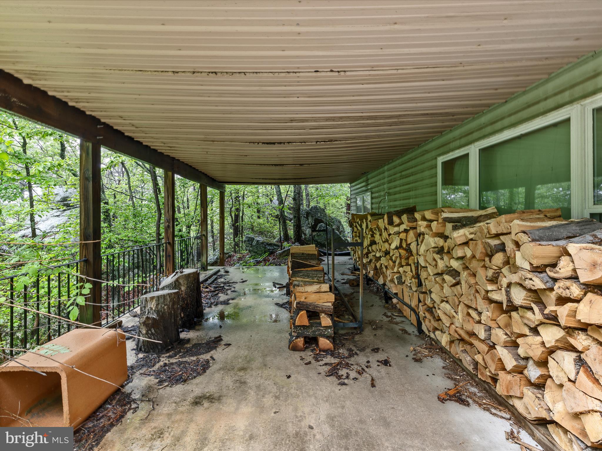 RITTERS HIDDEN VALLEY - Residential