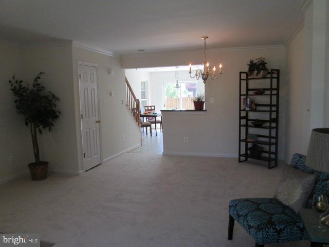 SOUTH RIDING - Residential