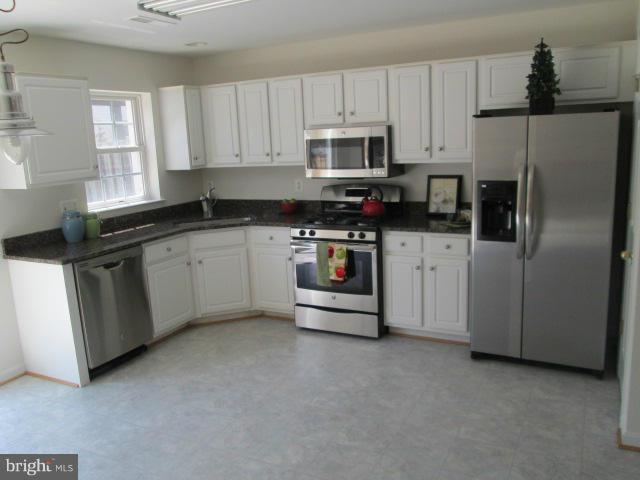 SOUTH RIDING - Residential