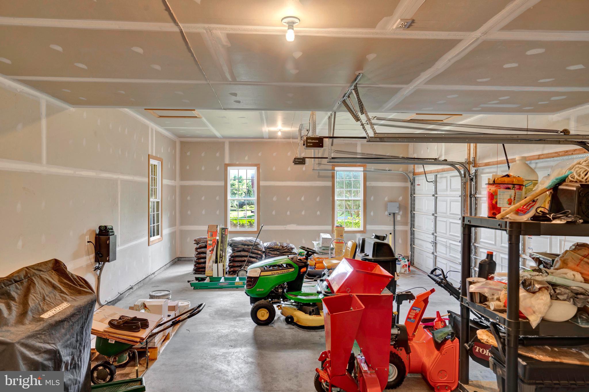 OAK HILL RESERVE - Residential