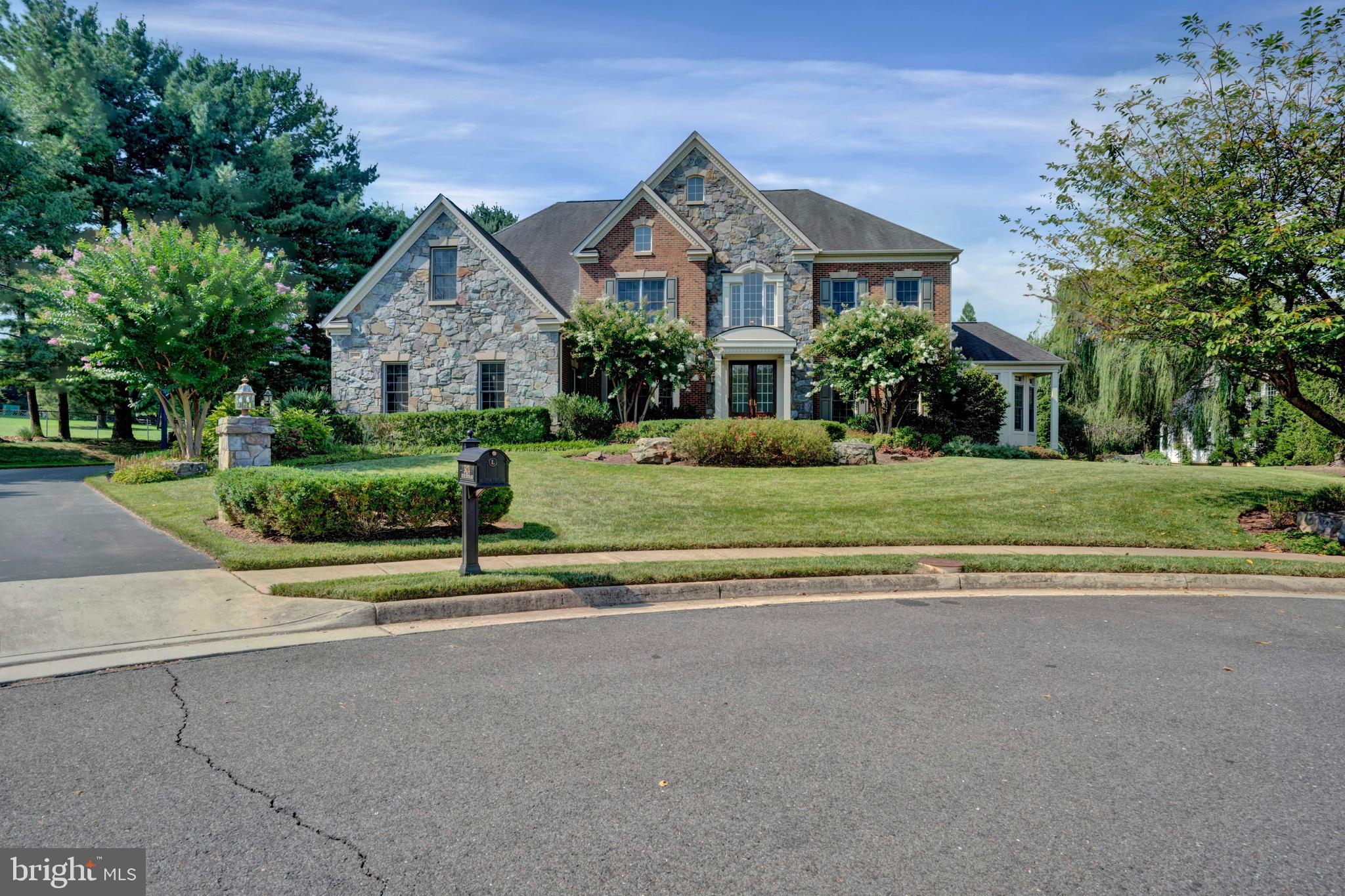 OAK HILL RESERVE - Residential