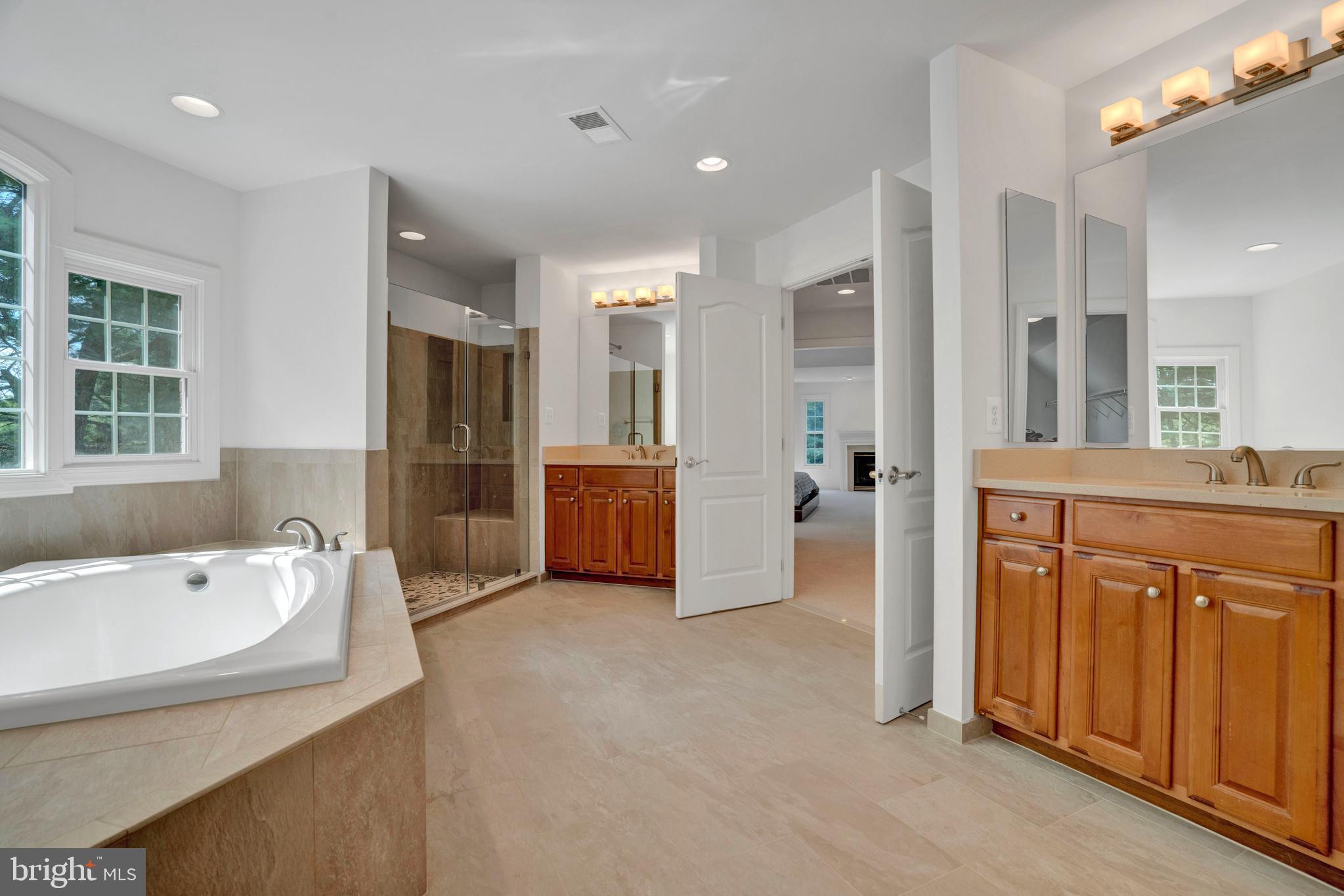 OAK HILL RESERVE - Residential