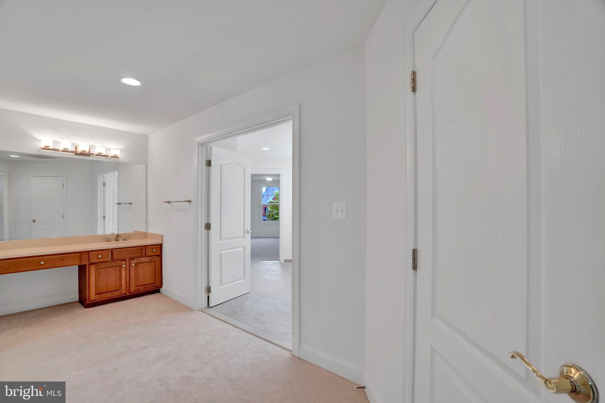 OAK HILL RESERVE - Residential