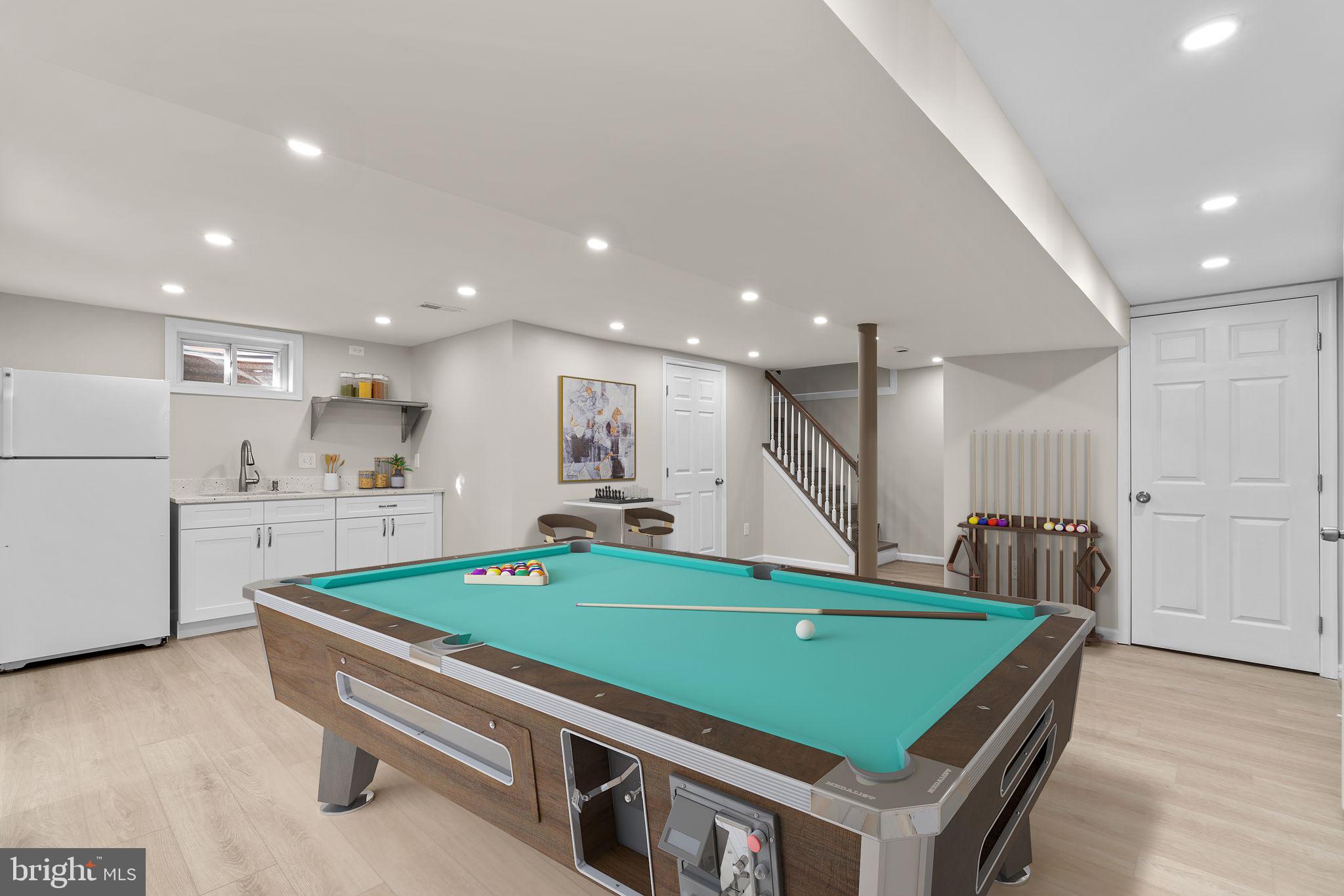 CONNECTICUT AVENUE ESTATES - Residential Lease