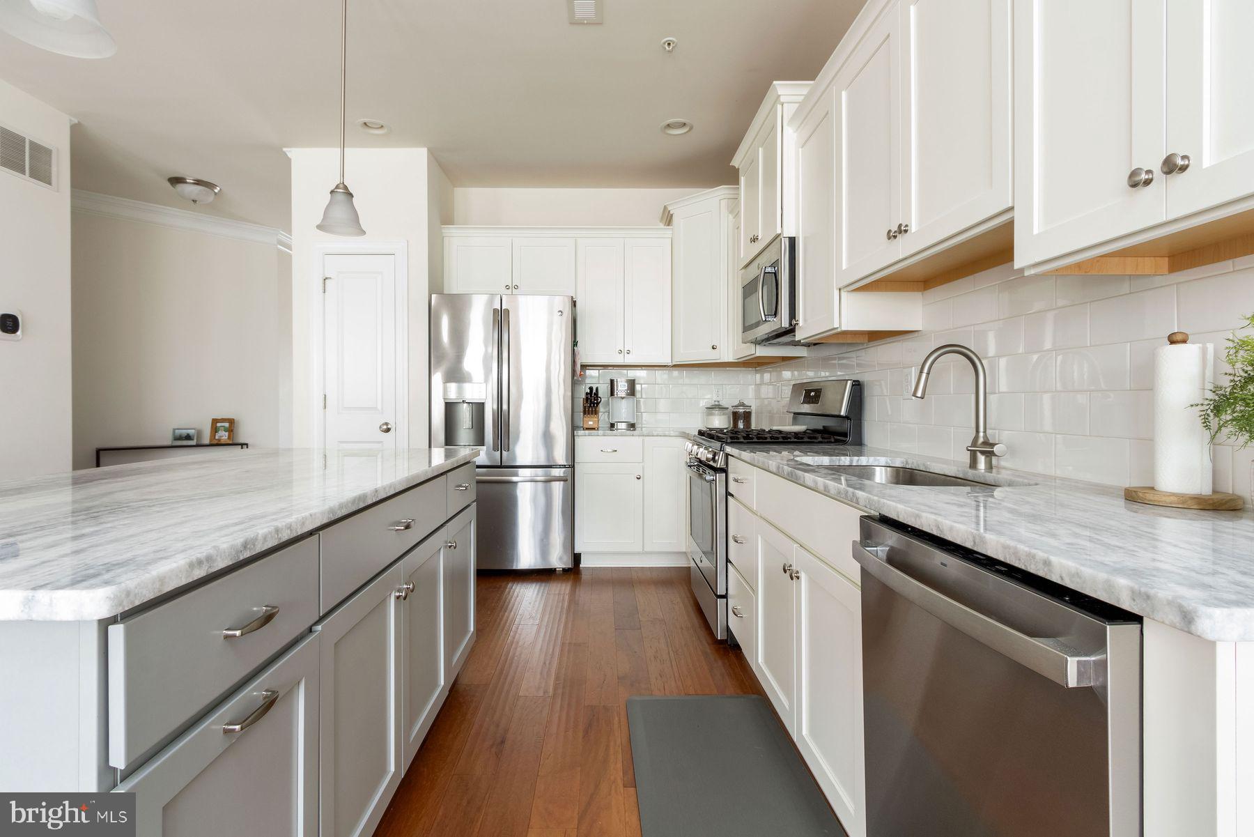 COLEBROOK - Residential