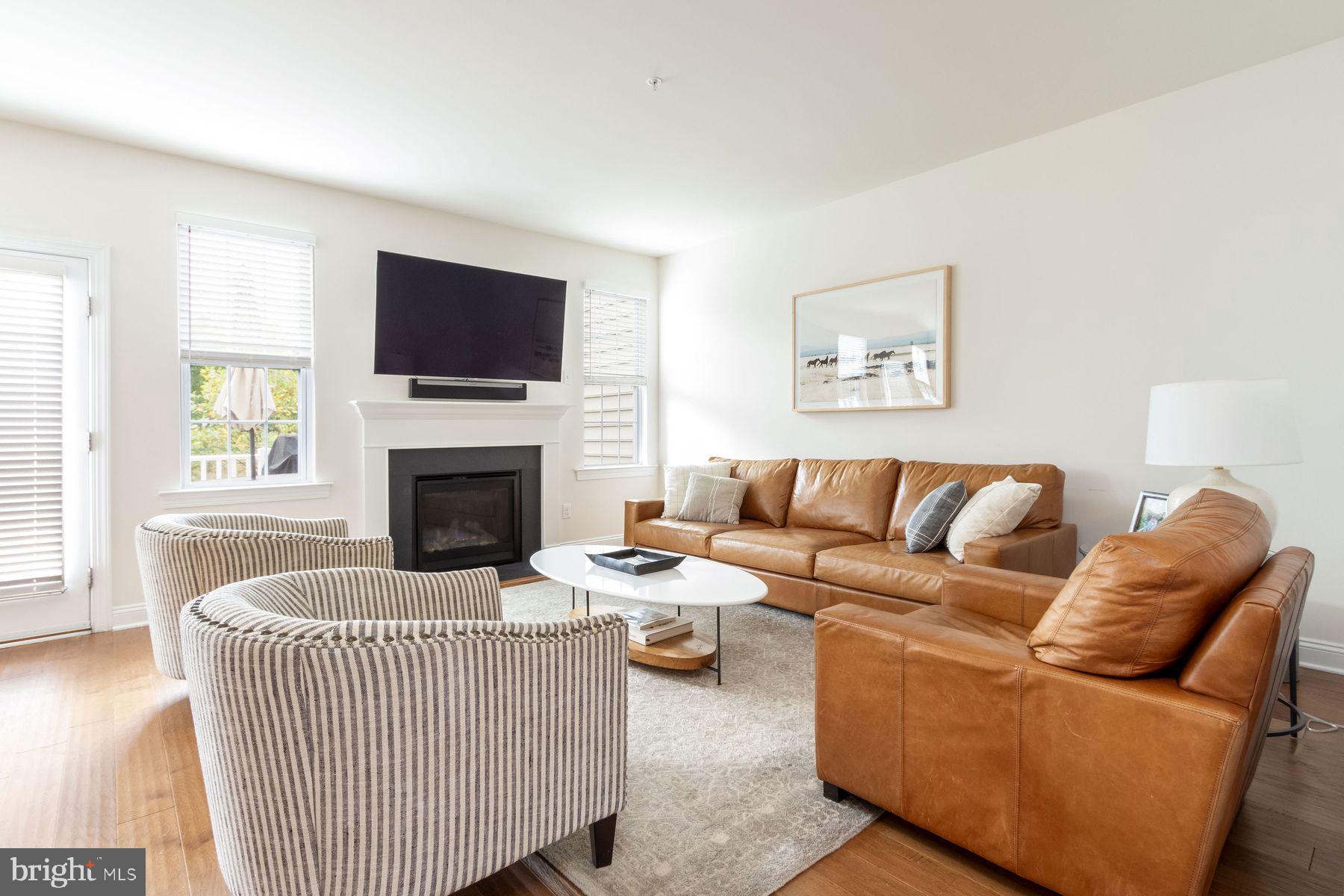 COLEBROOK - Residential