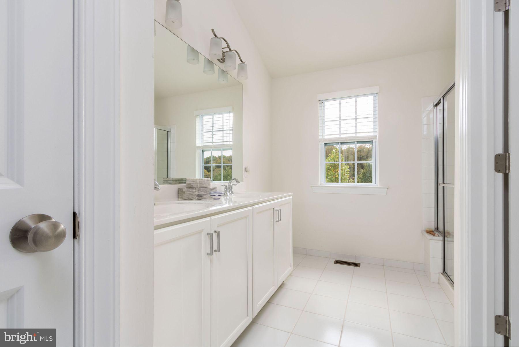 COLEBROOK - Residential