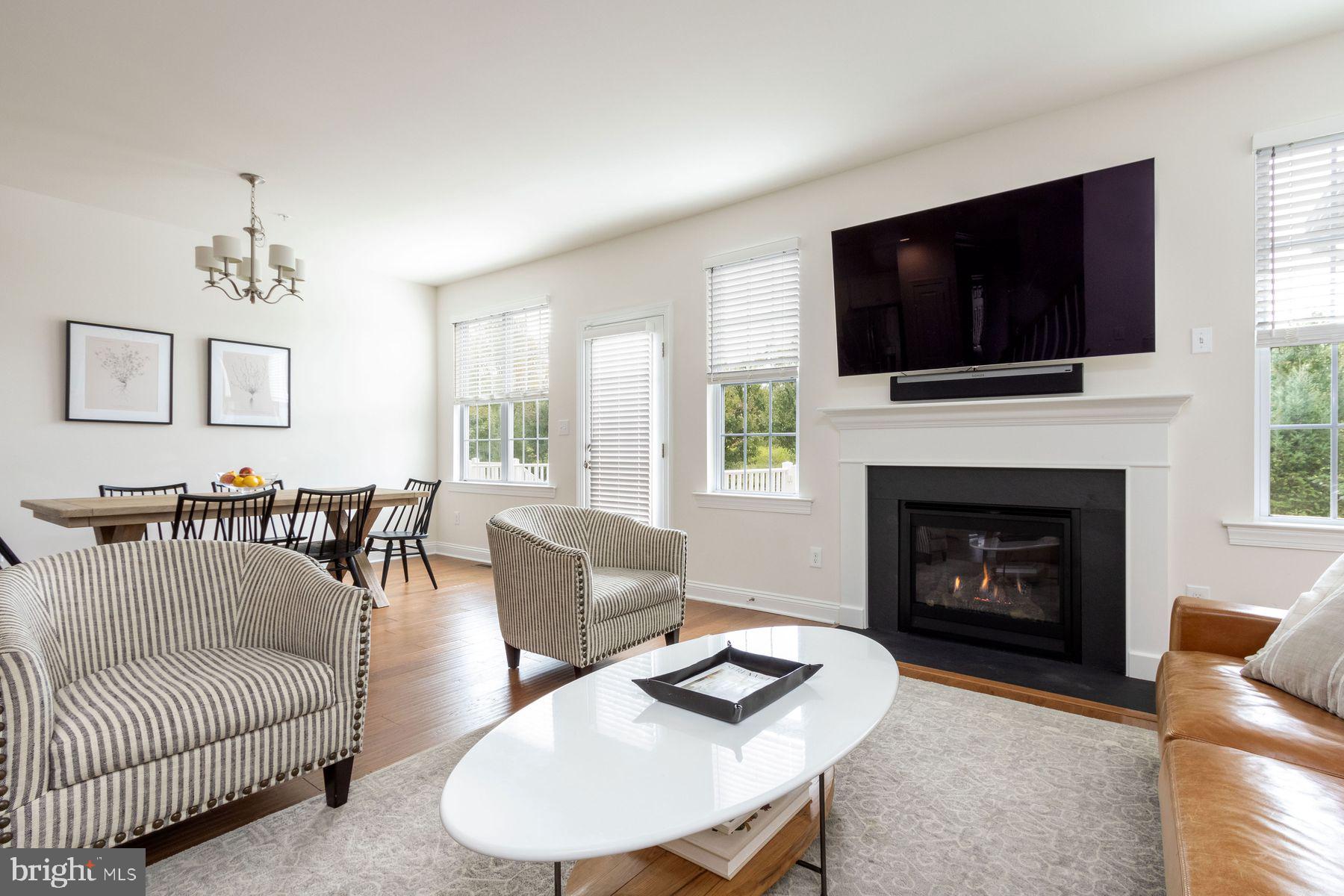 COLEBROOK - Residential