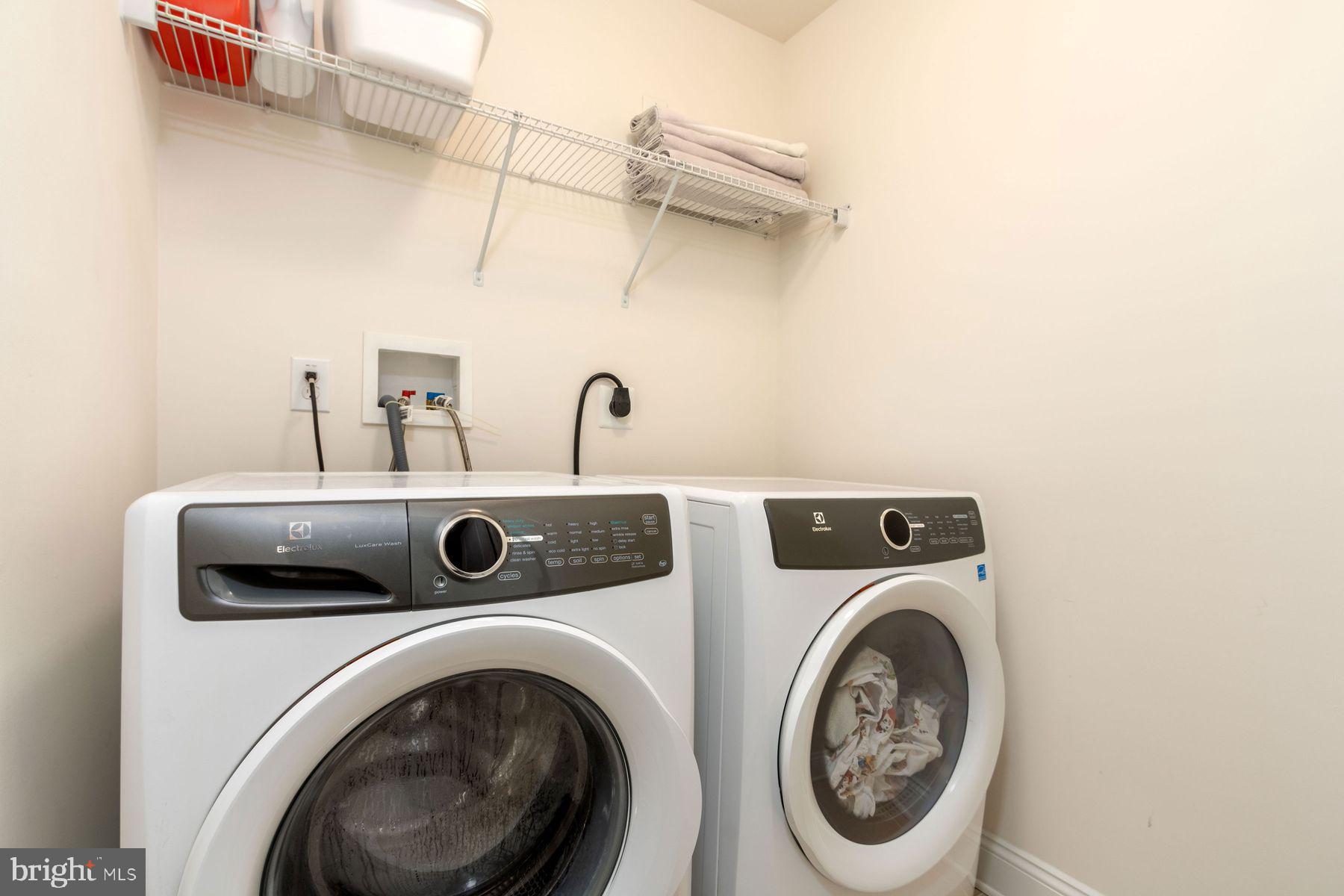 COLEBROOK - Residential