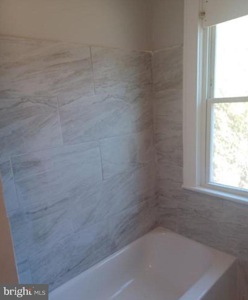 4621 E HOWELL STREET 4