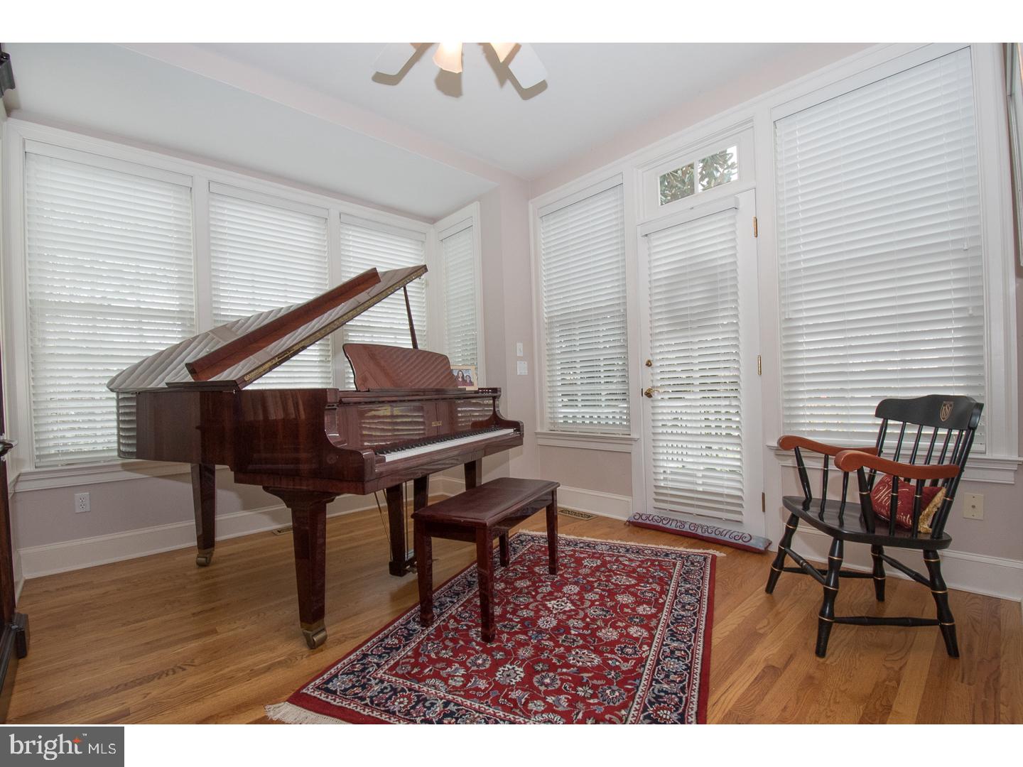 MAPLE HILL - Residential