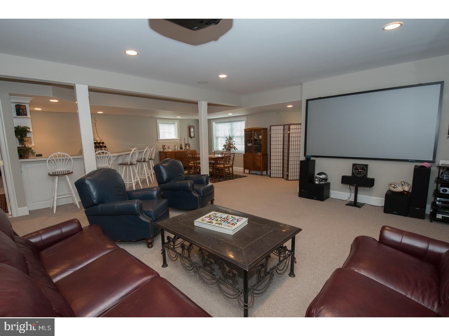 MAPLE HILL - Residential