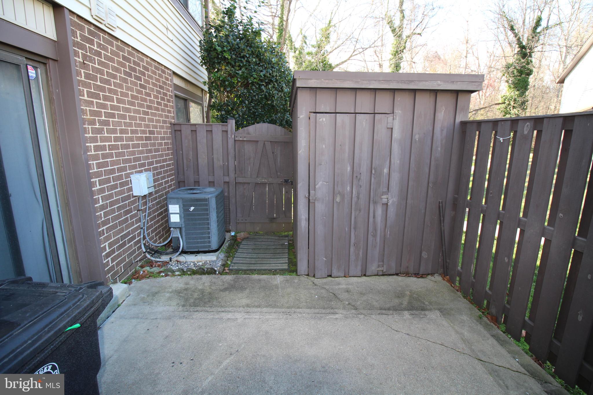 CINNAMON RIDGE CONDO - Residential Lease