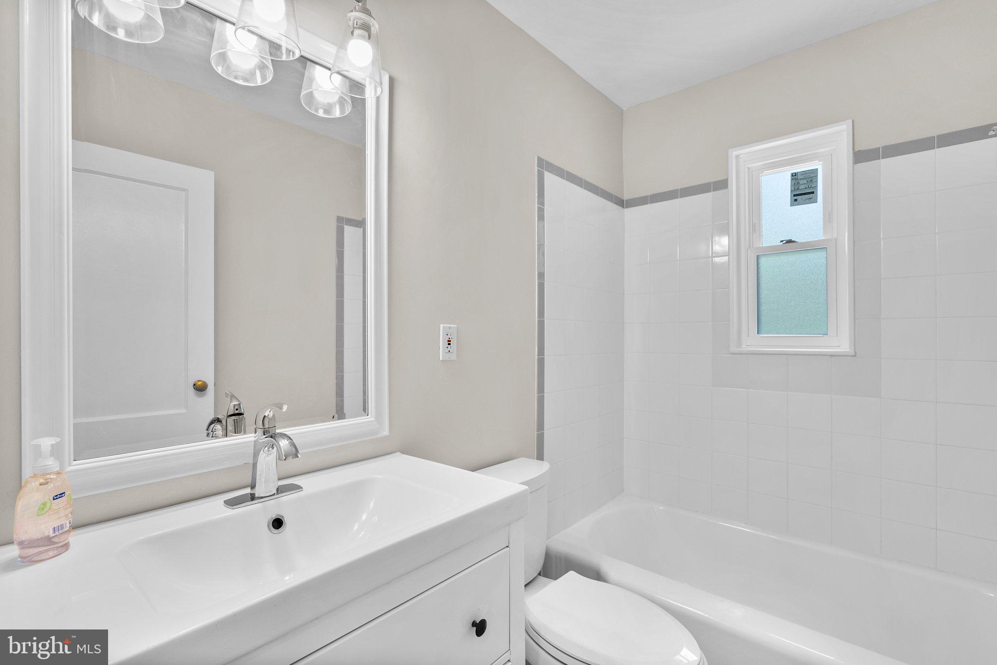 CARROLL KNOLLS - Residential