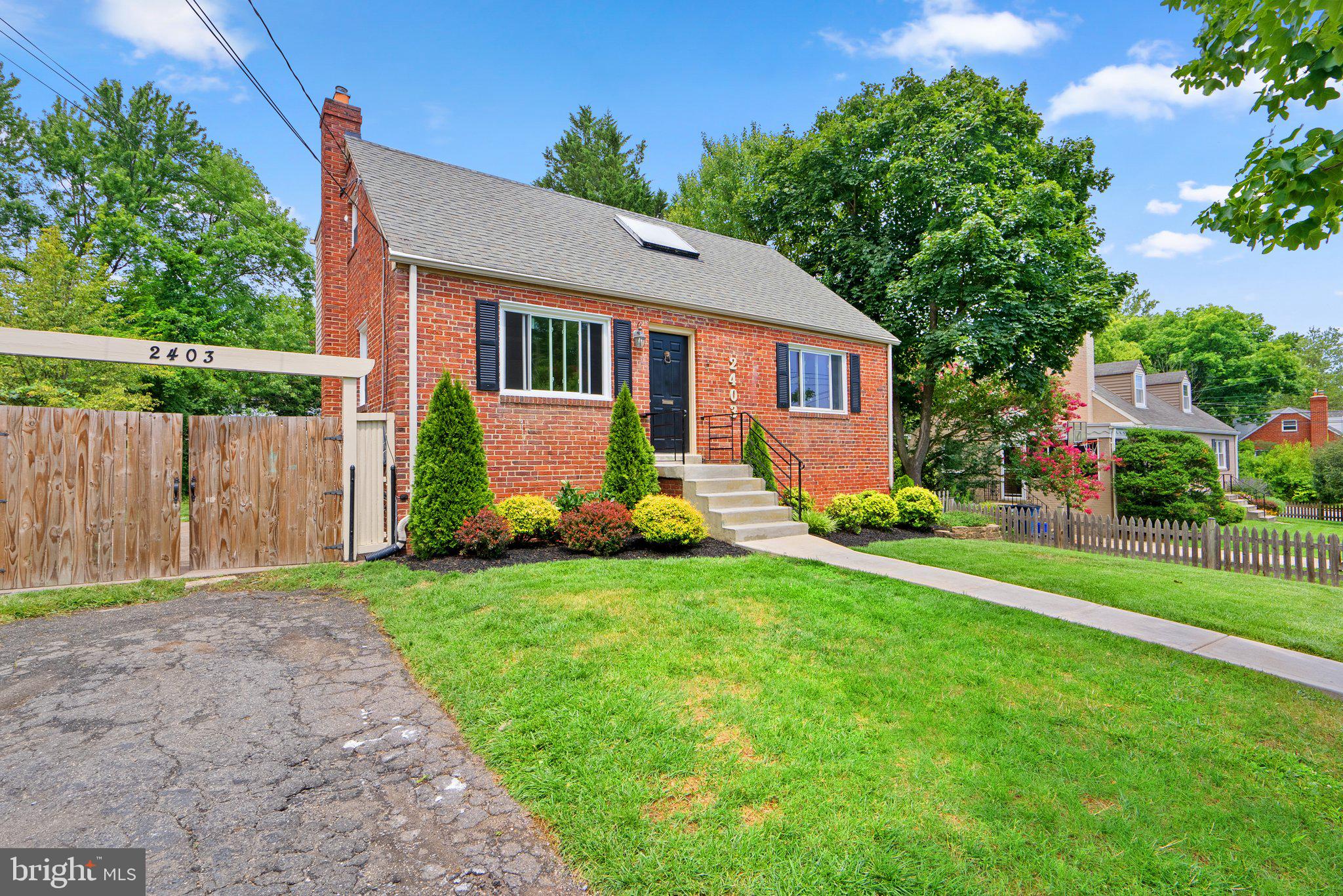 CARROLL KNOLLS - Residential