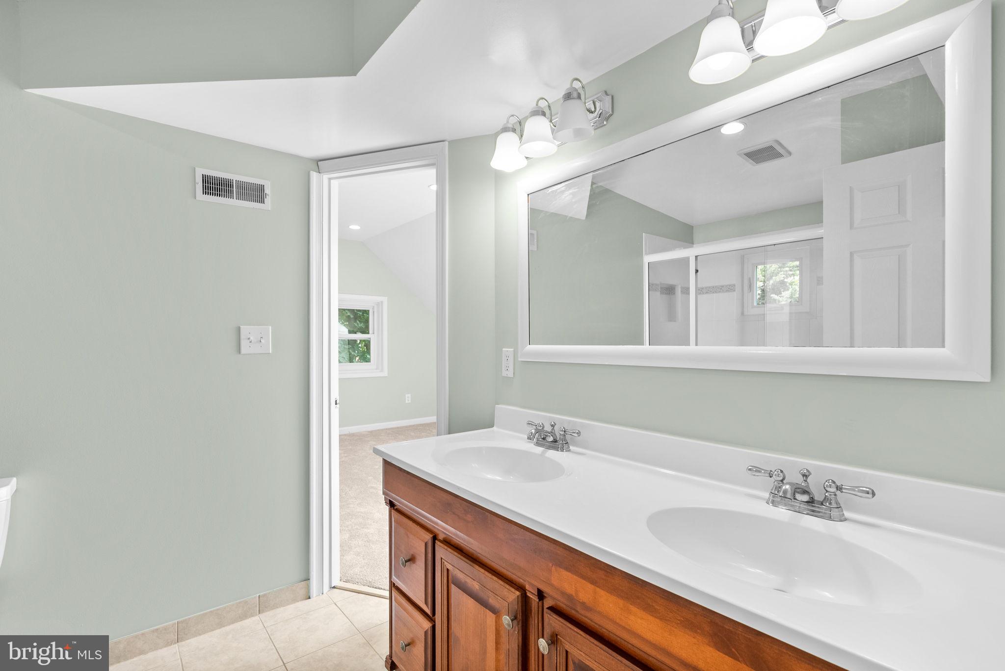 CARROLL KNOLLS - Residential