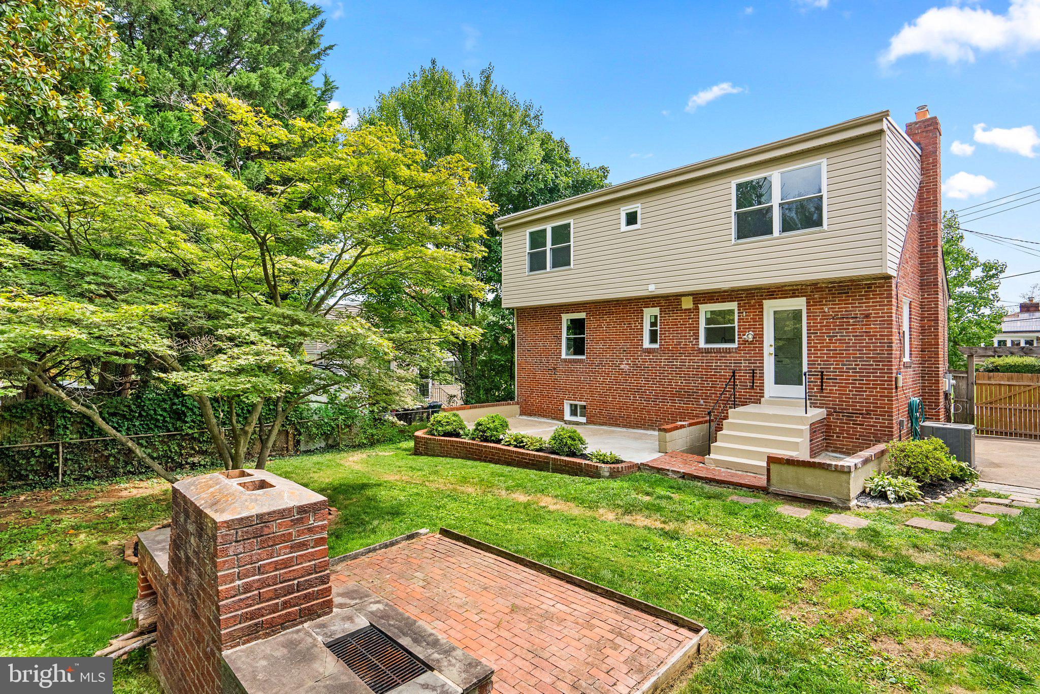 CARROLL KNOLLS - Residential