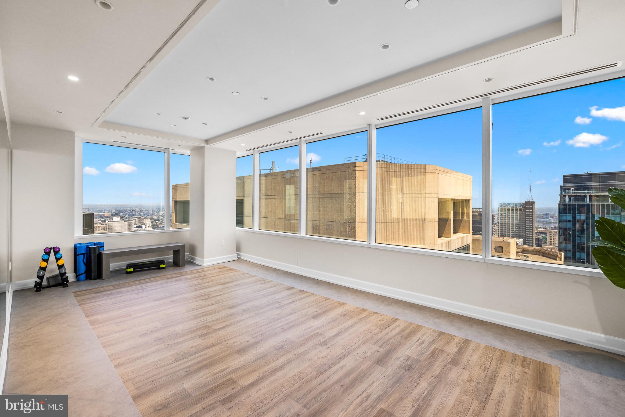 RITTENHOUSE SQUARE - Residential Lease